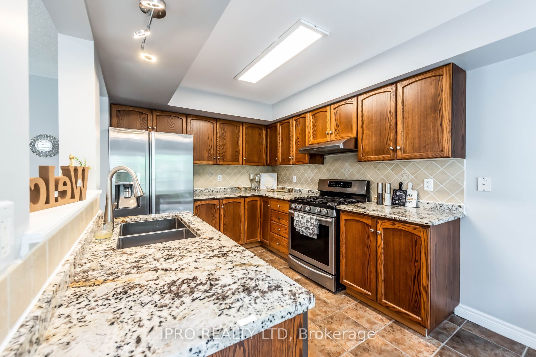 137 Whitefish Cres