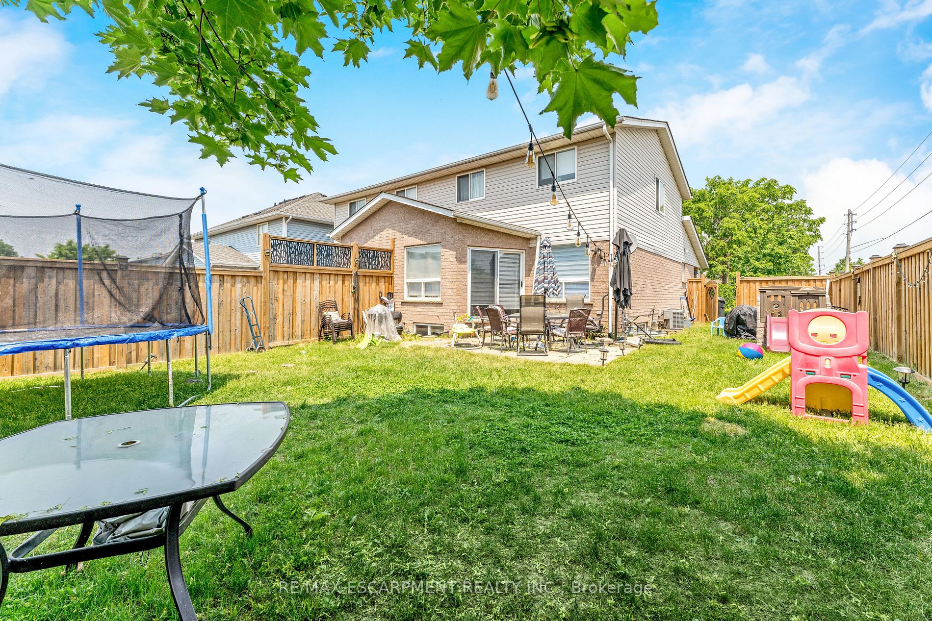 204 Silurian Dr