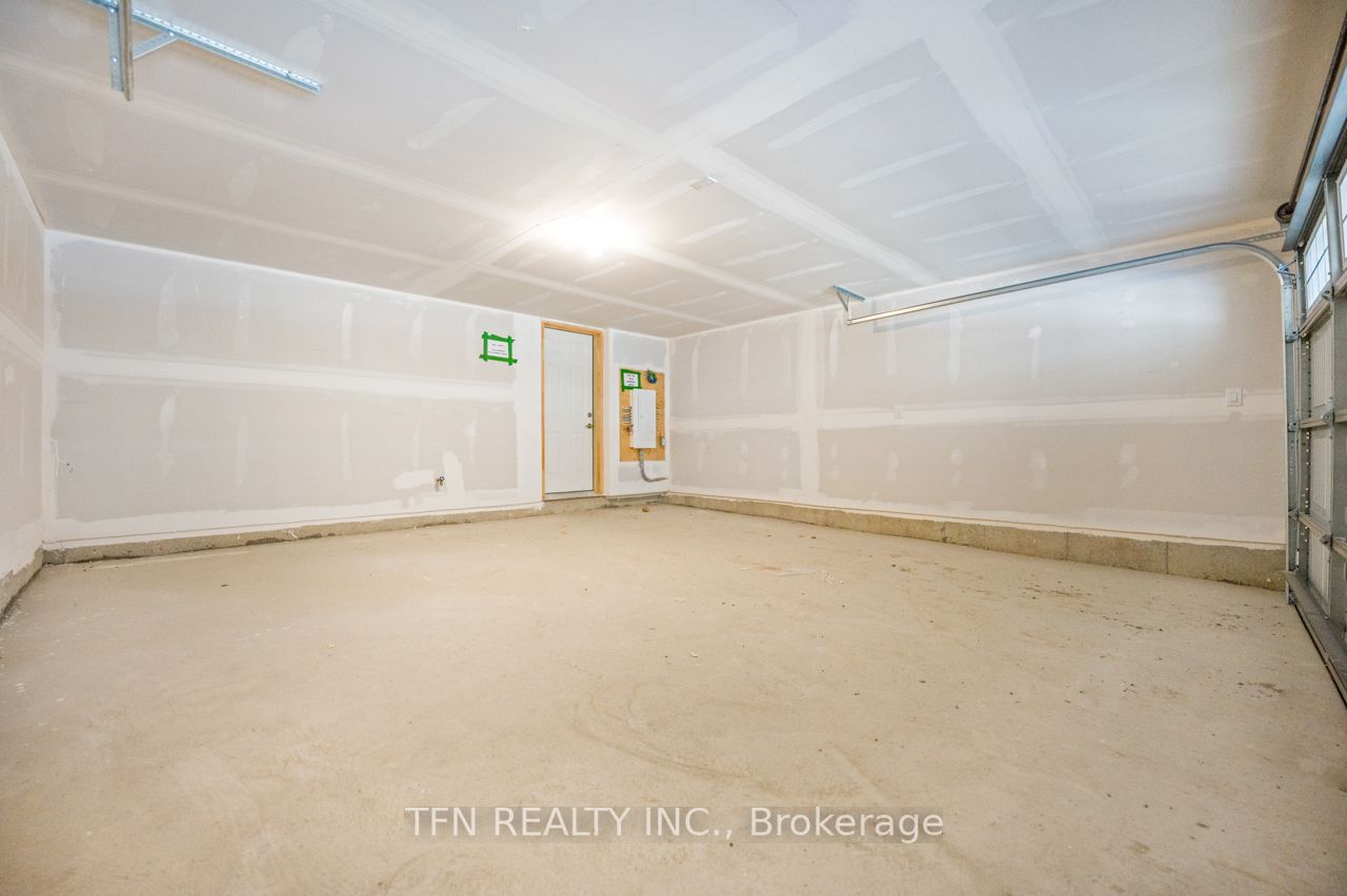 185 Bedrock Drive, #8