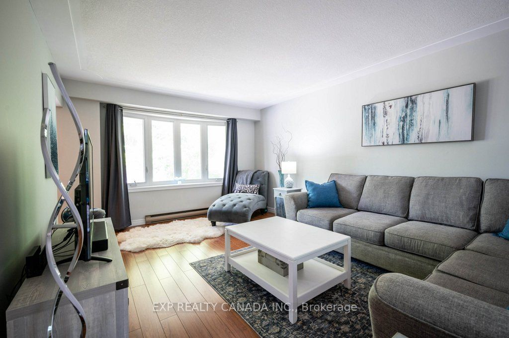 281 Parkmount Dr