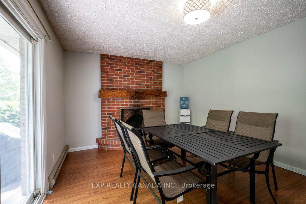 281 Parkmount Dr