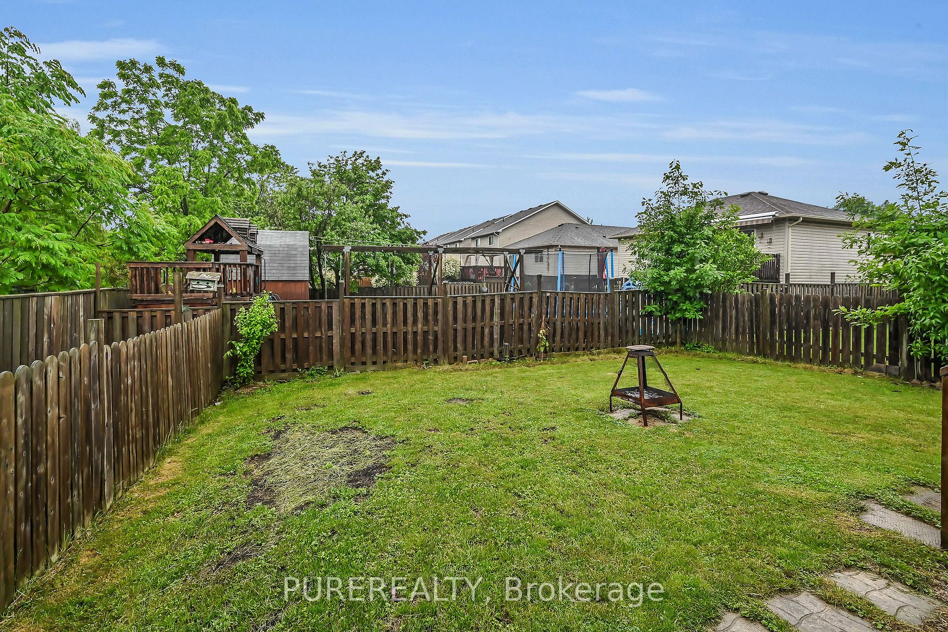 5 Longview Dr