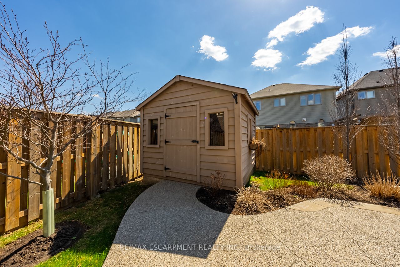 252 Westbank Tr
