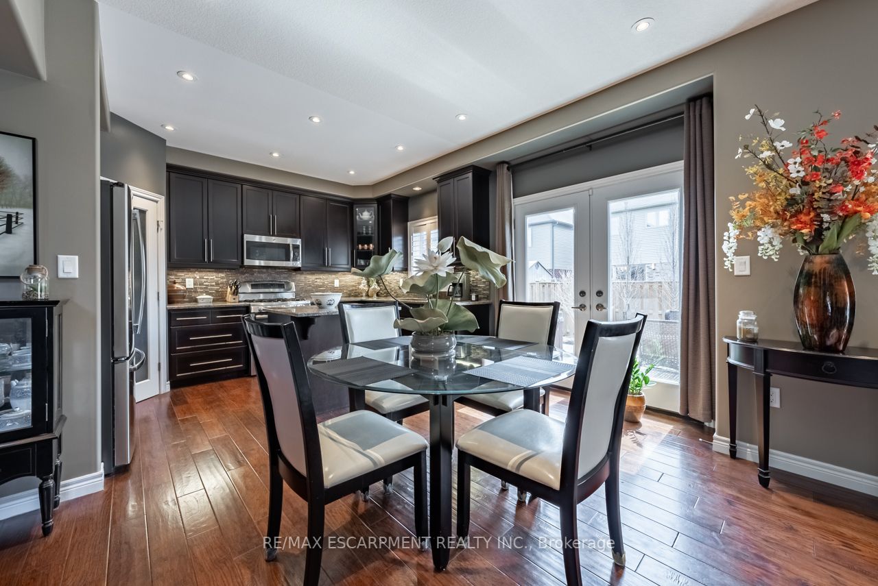 252 Westbank Tr