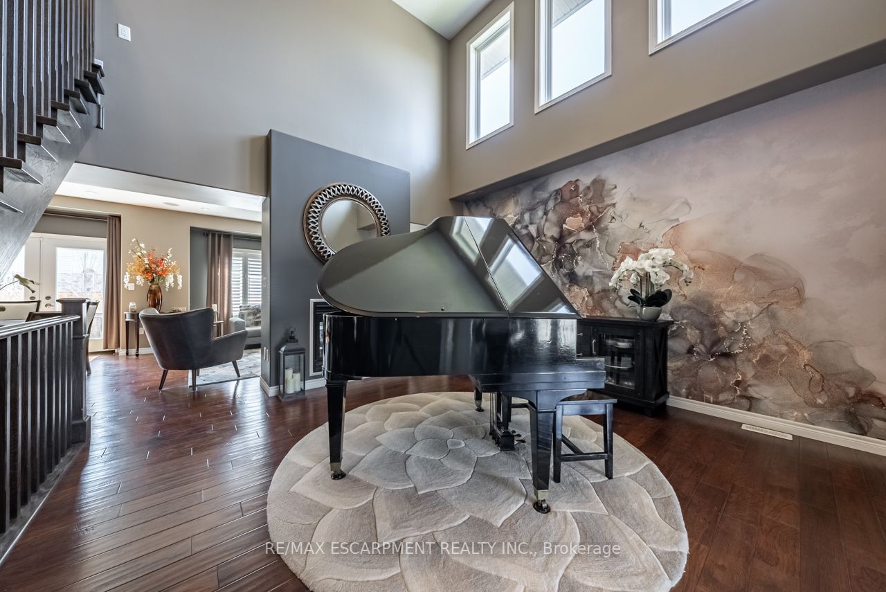 252 Westbank Tr