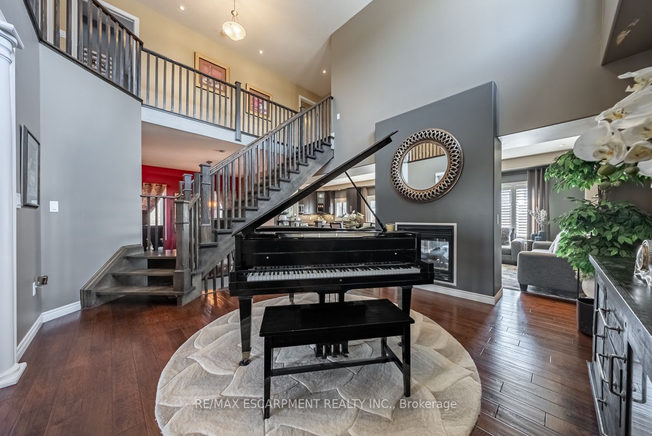 252 Westbank Tr