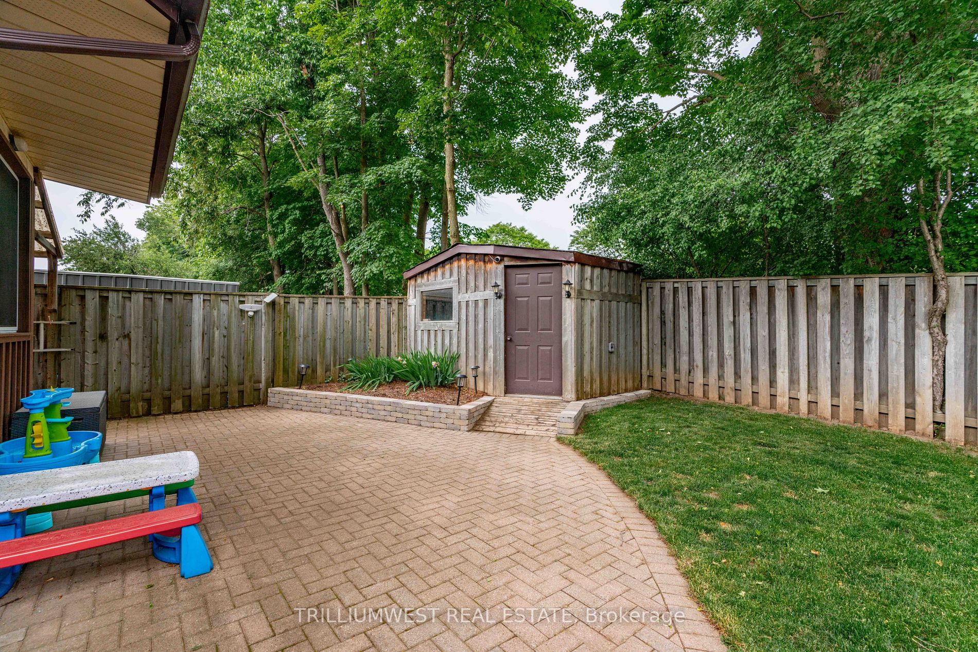 255 West Acres Drive