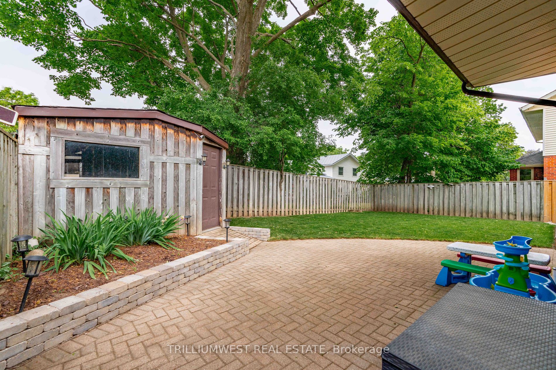 255 West Acres Drive