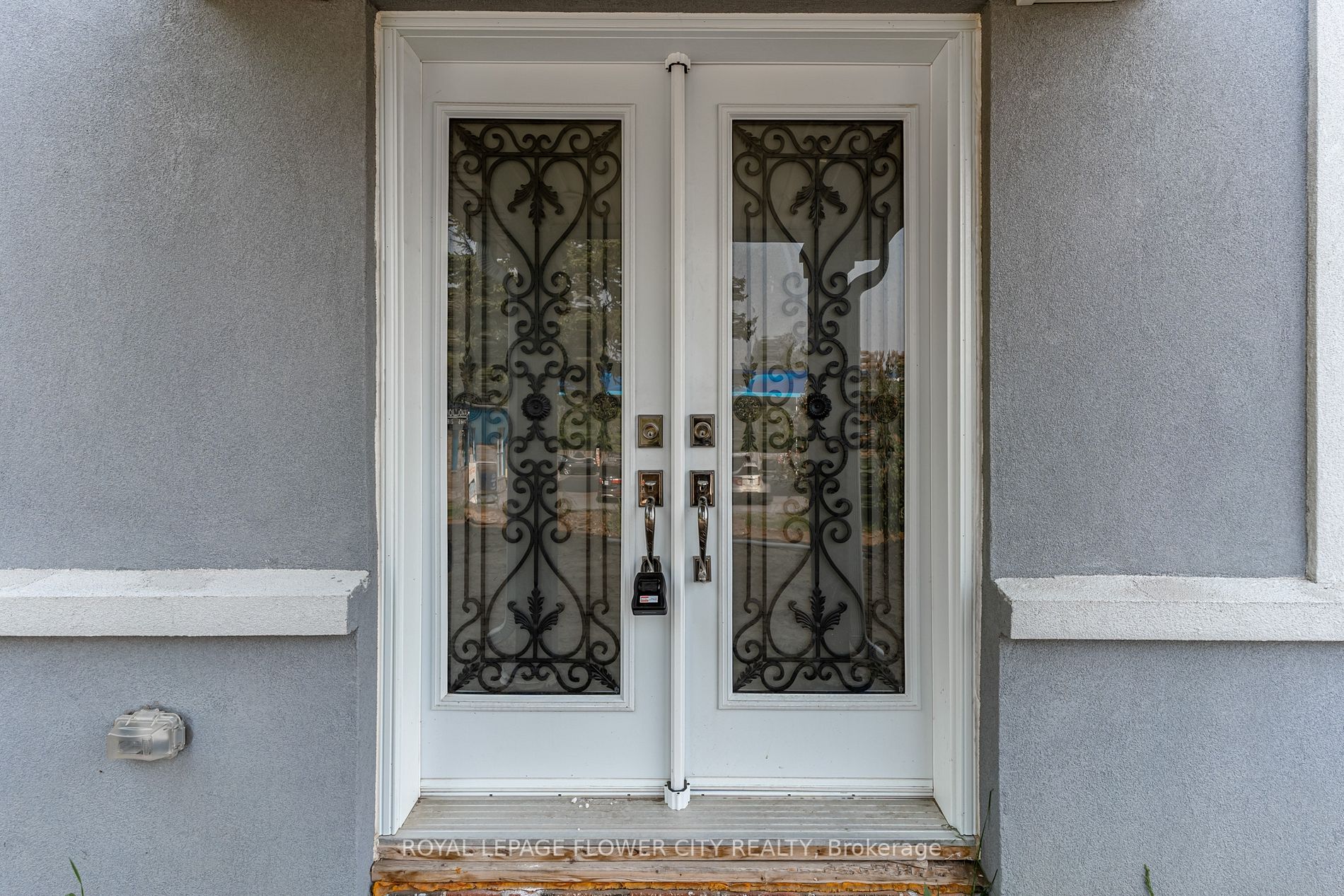513 Main Street