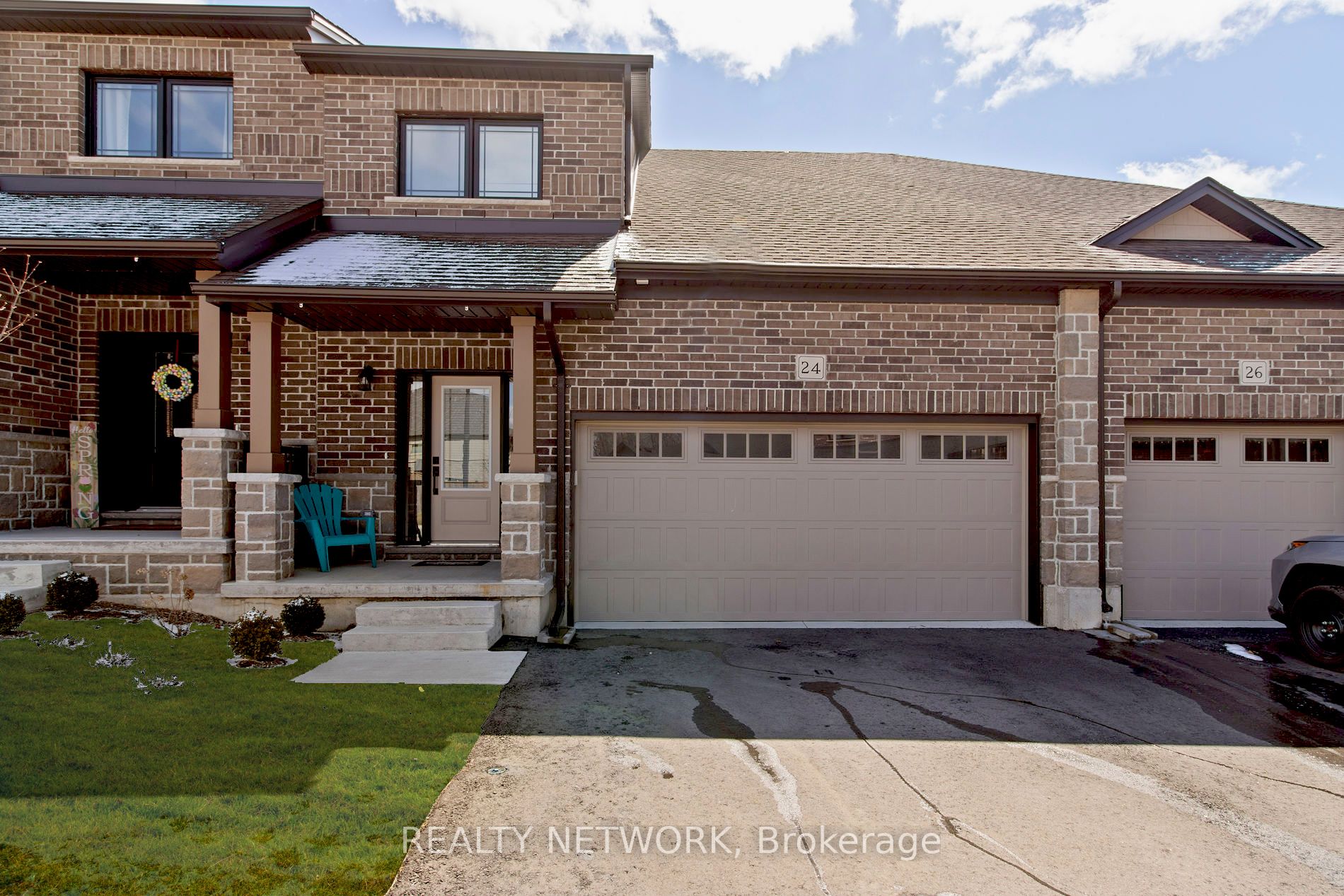 24 Tamarack Way