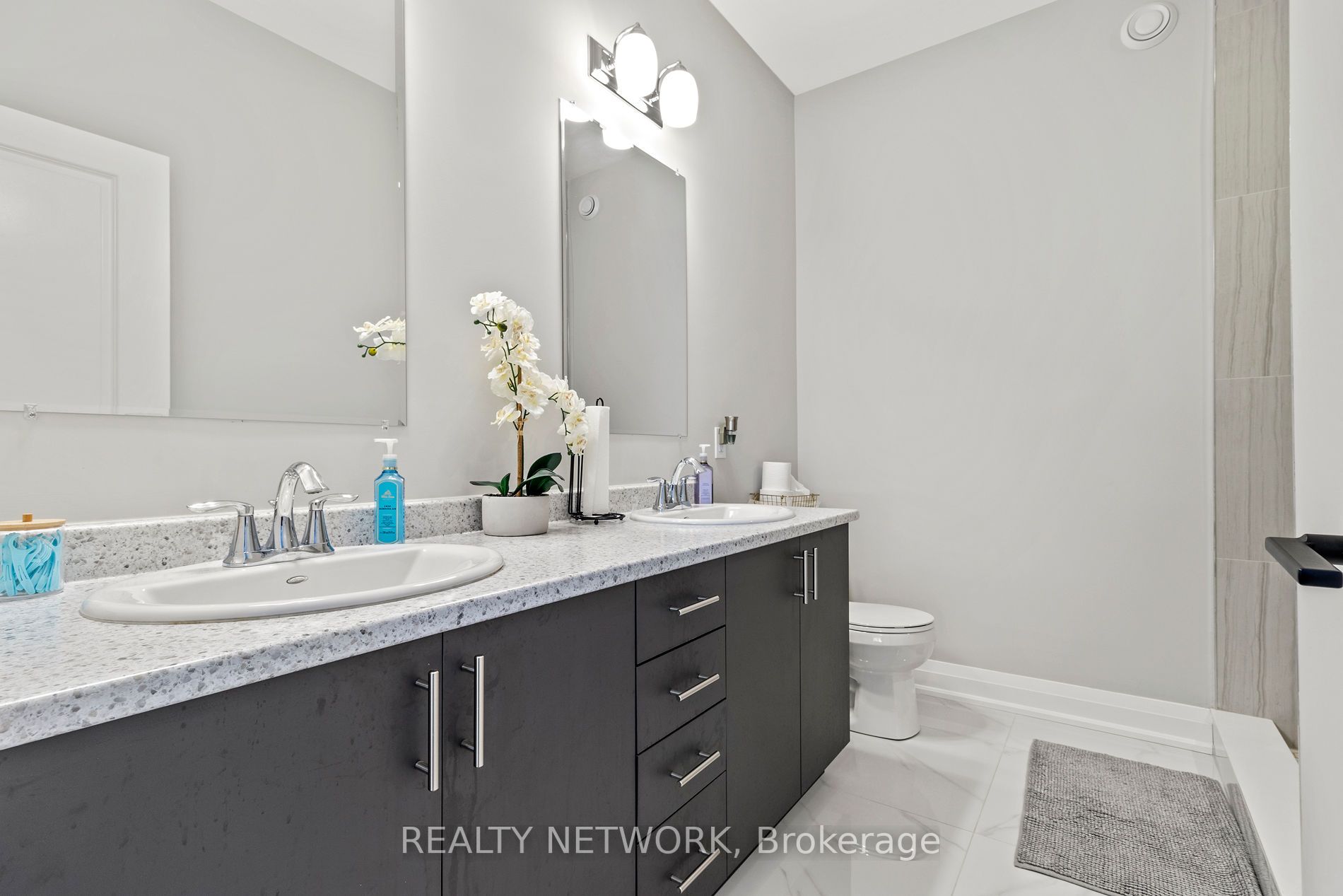 24 Tamarack Way