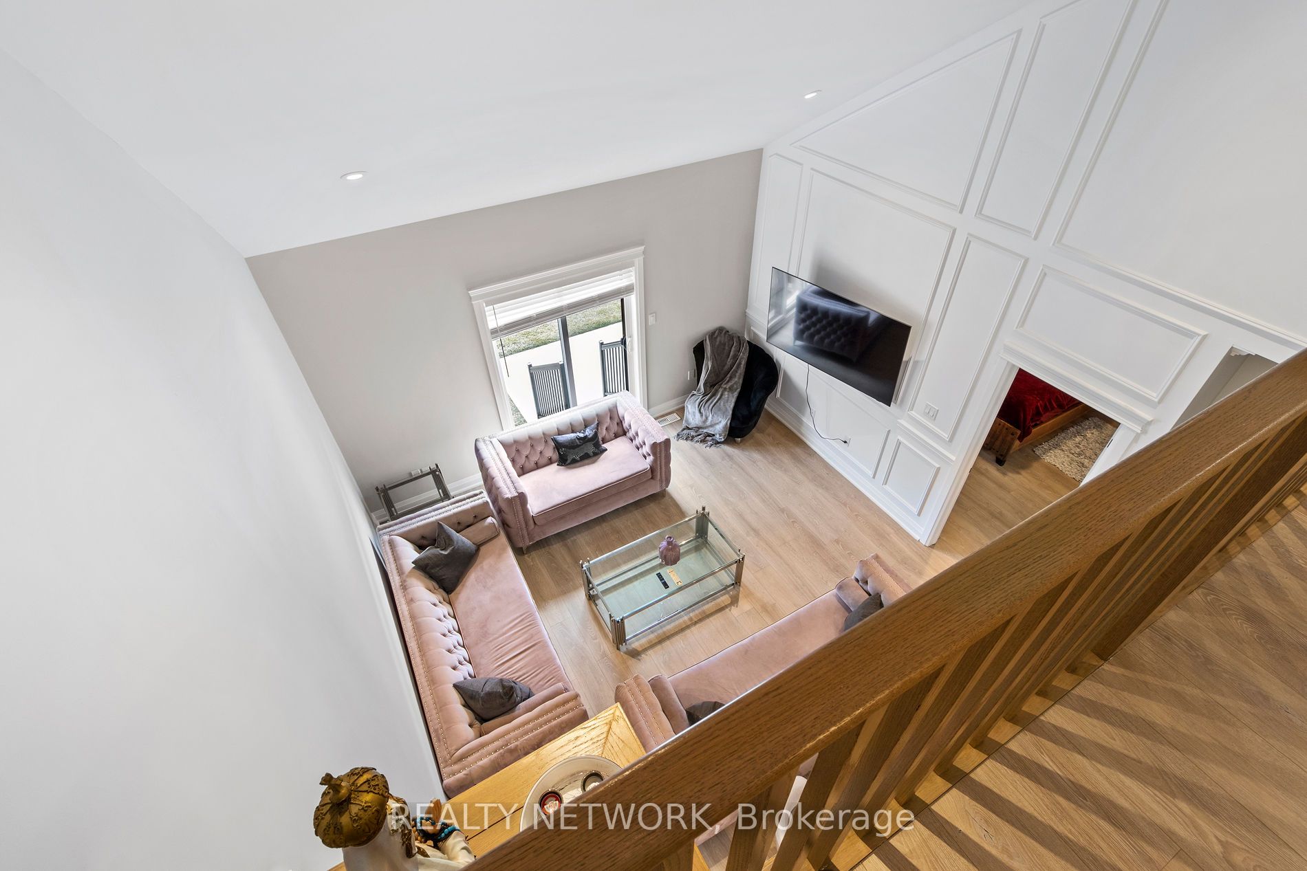 24 Tamarack Way