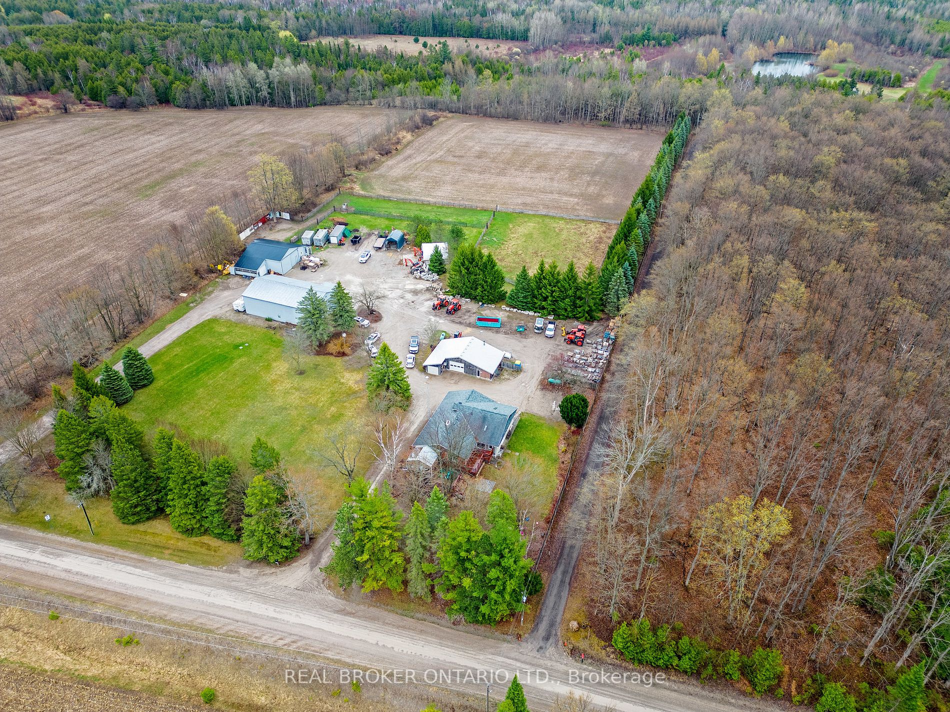 9149 Sideroad 24