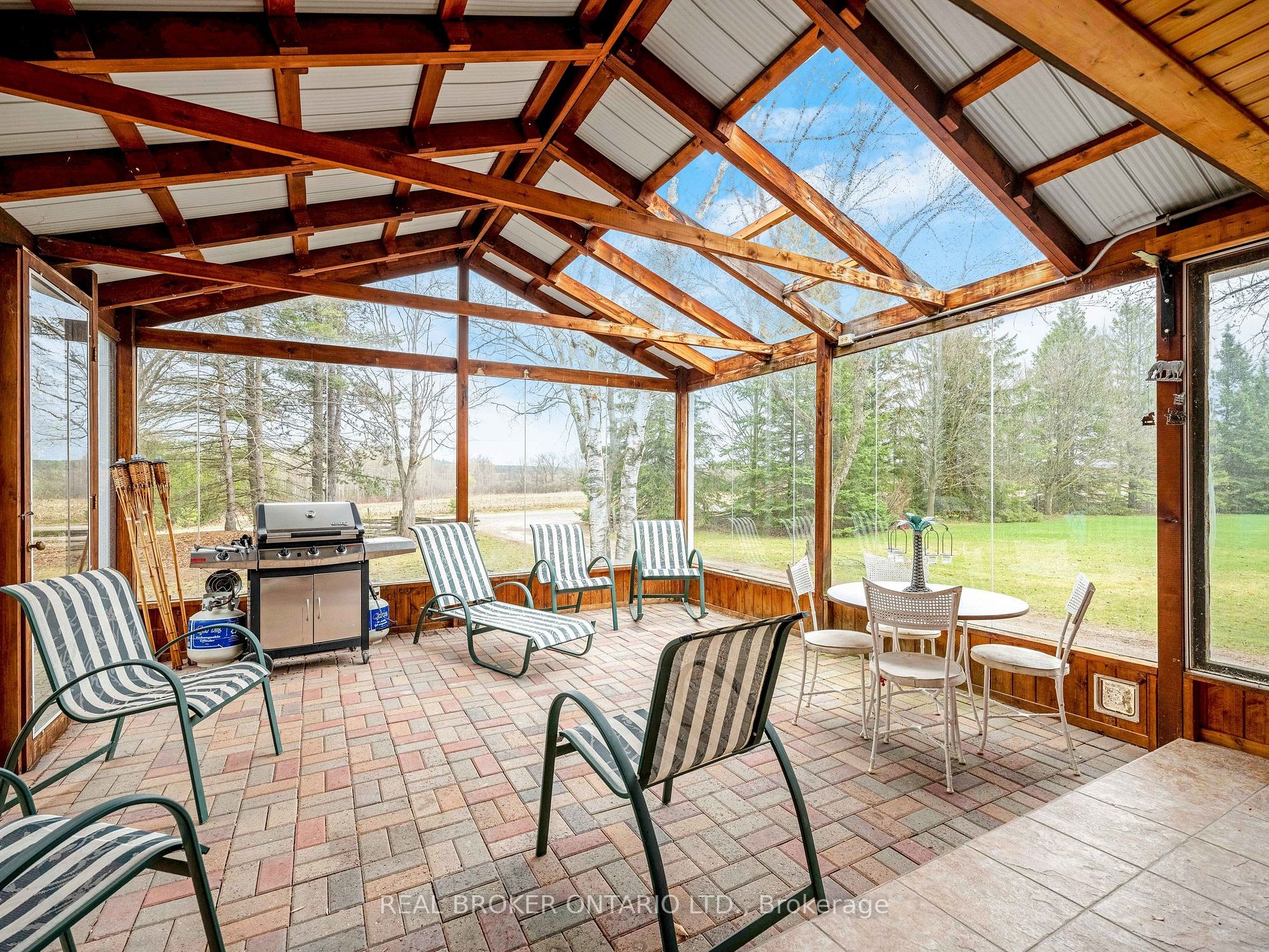 9149 Sideroad 24