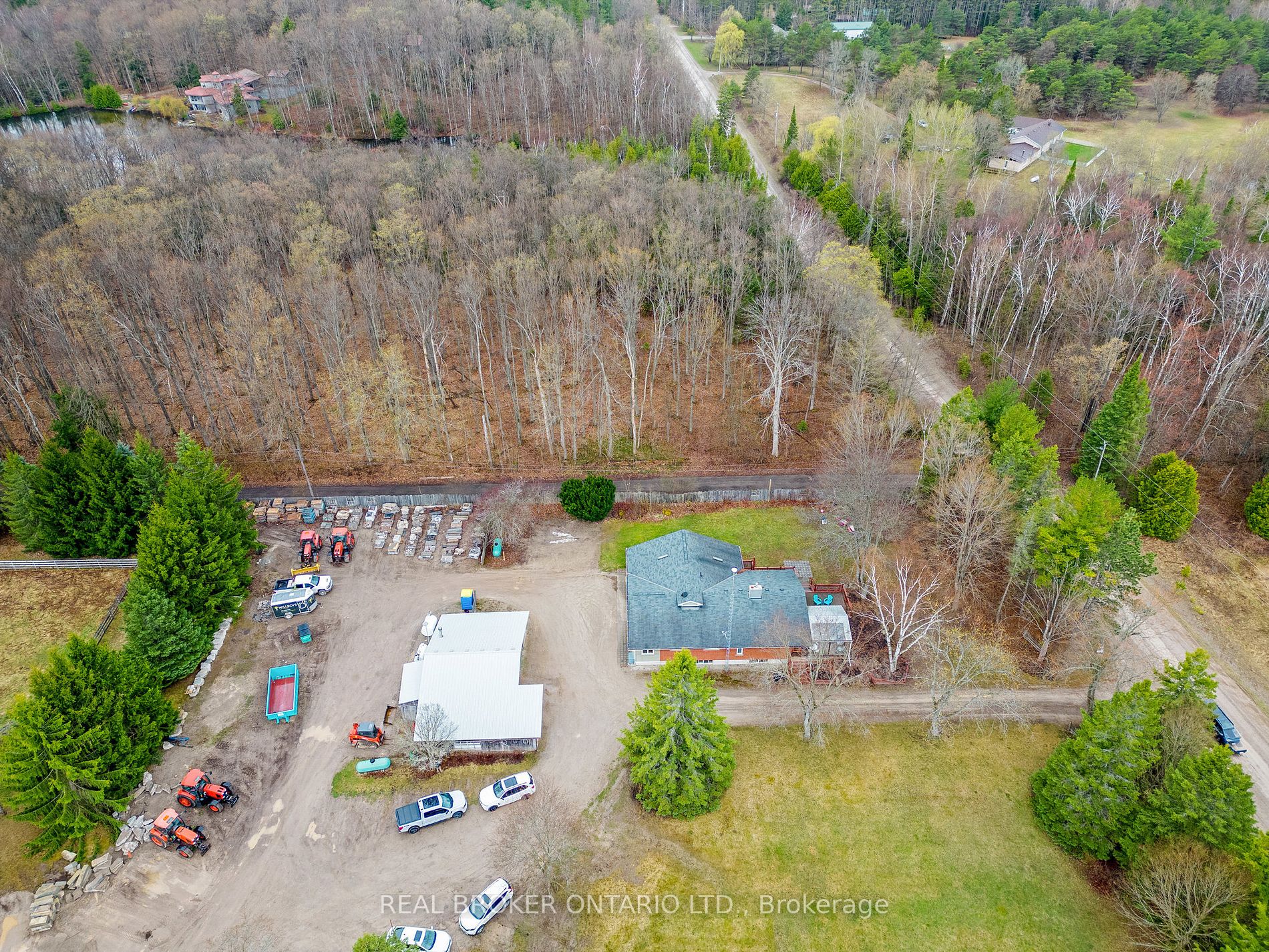 9149 Sideroad 24