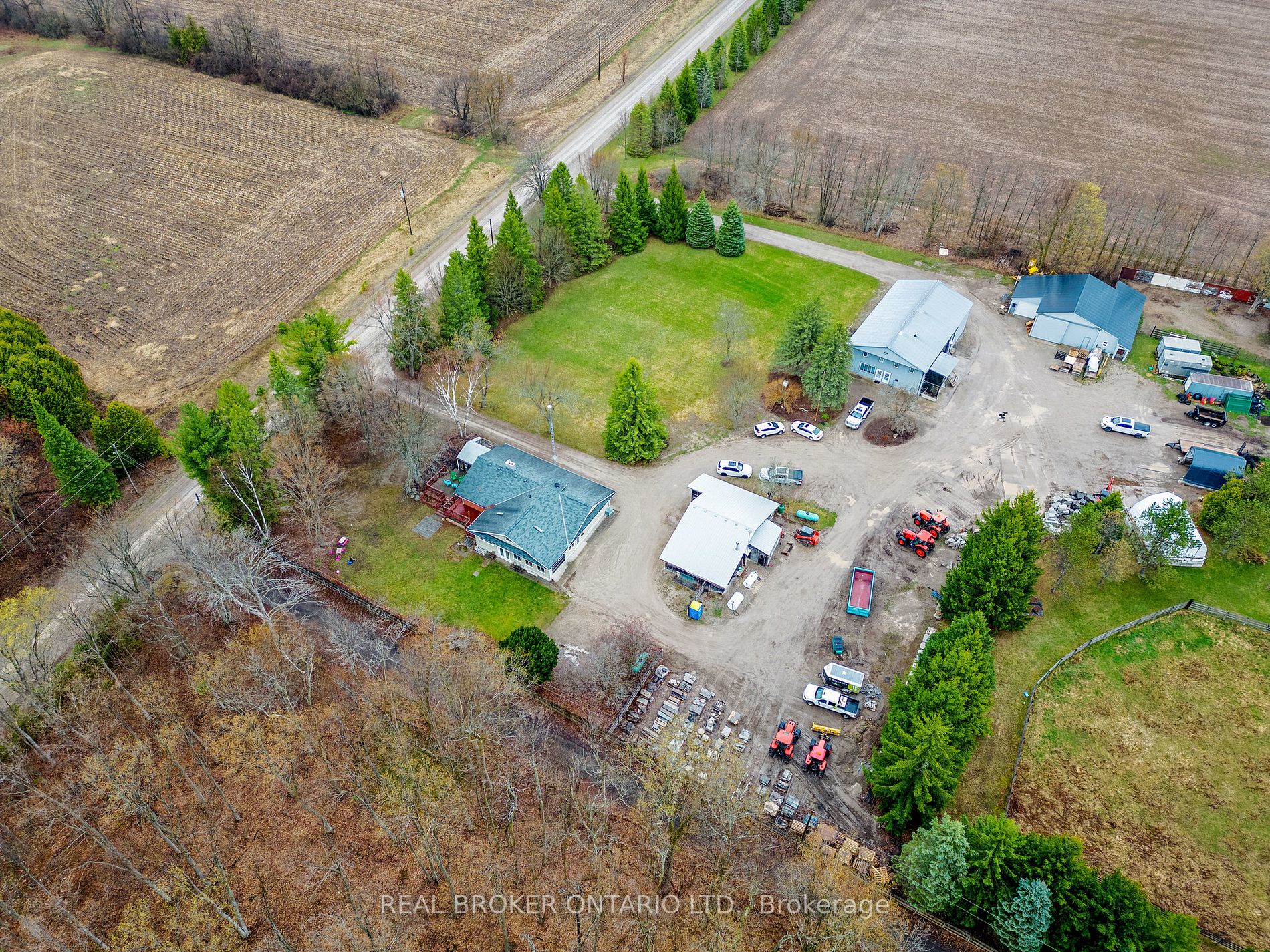 9149 Sideroad 24