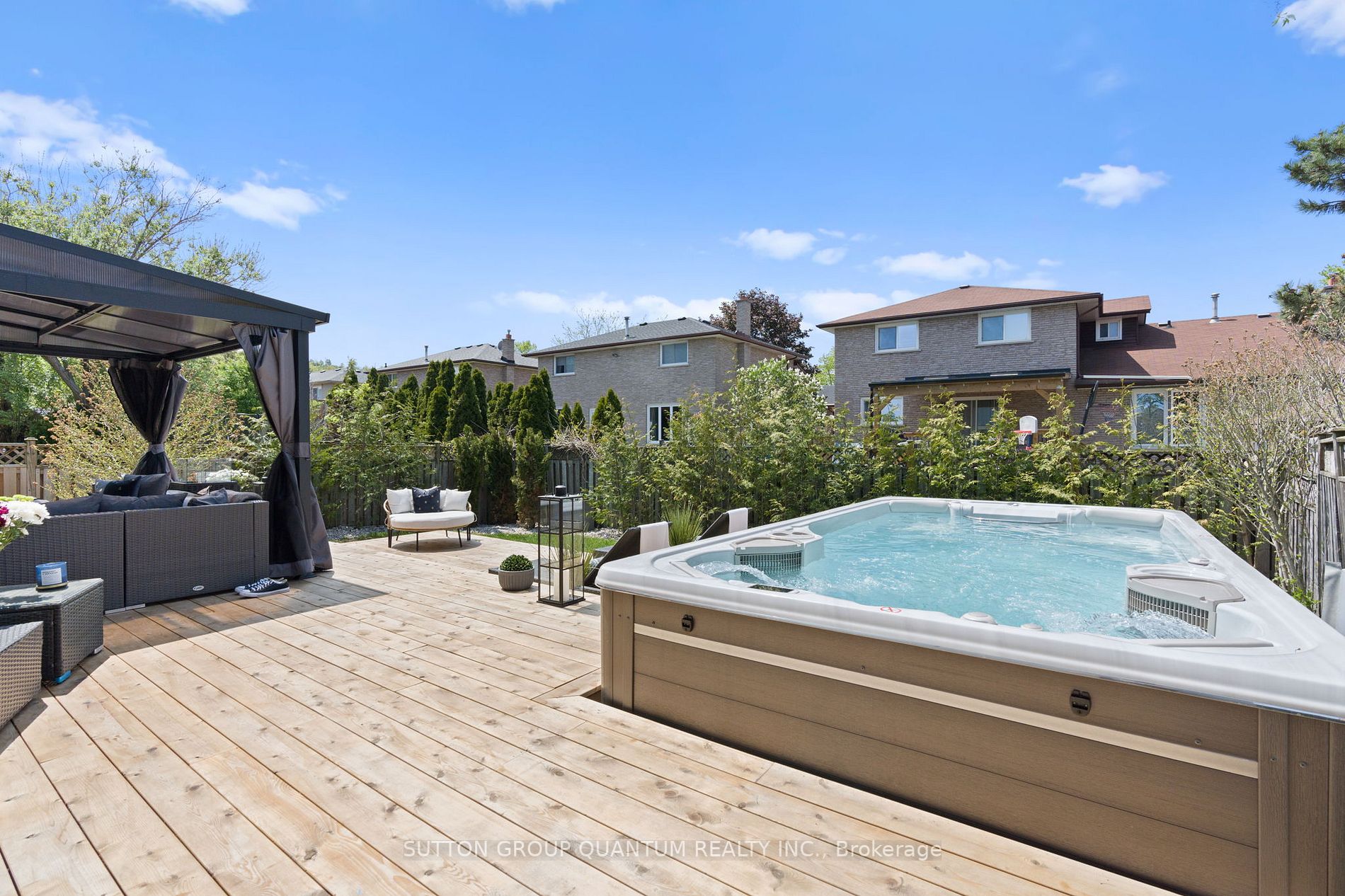 17 Clearview Dr