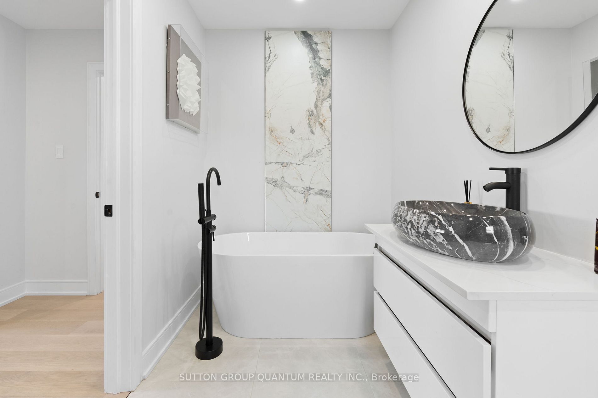 17 Clearview Dr