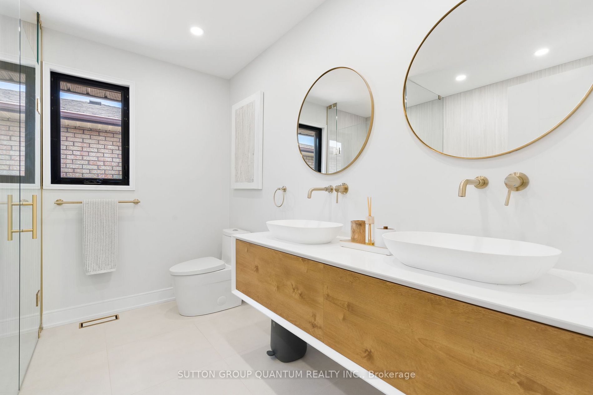 17 Clearview Dr