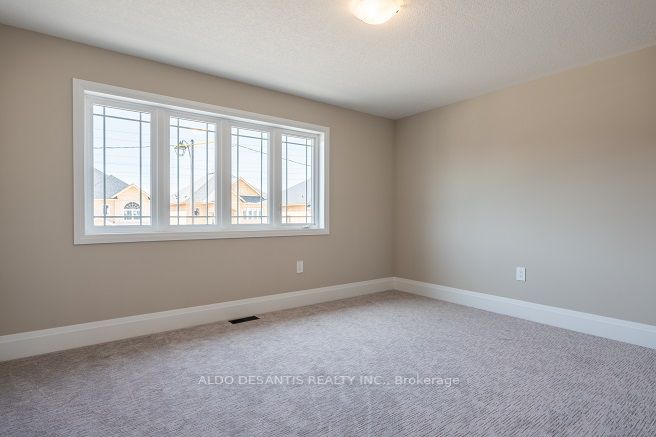146 Rockledge Dr