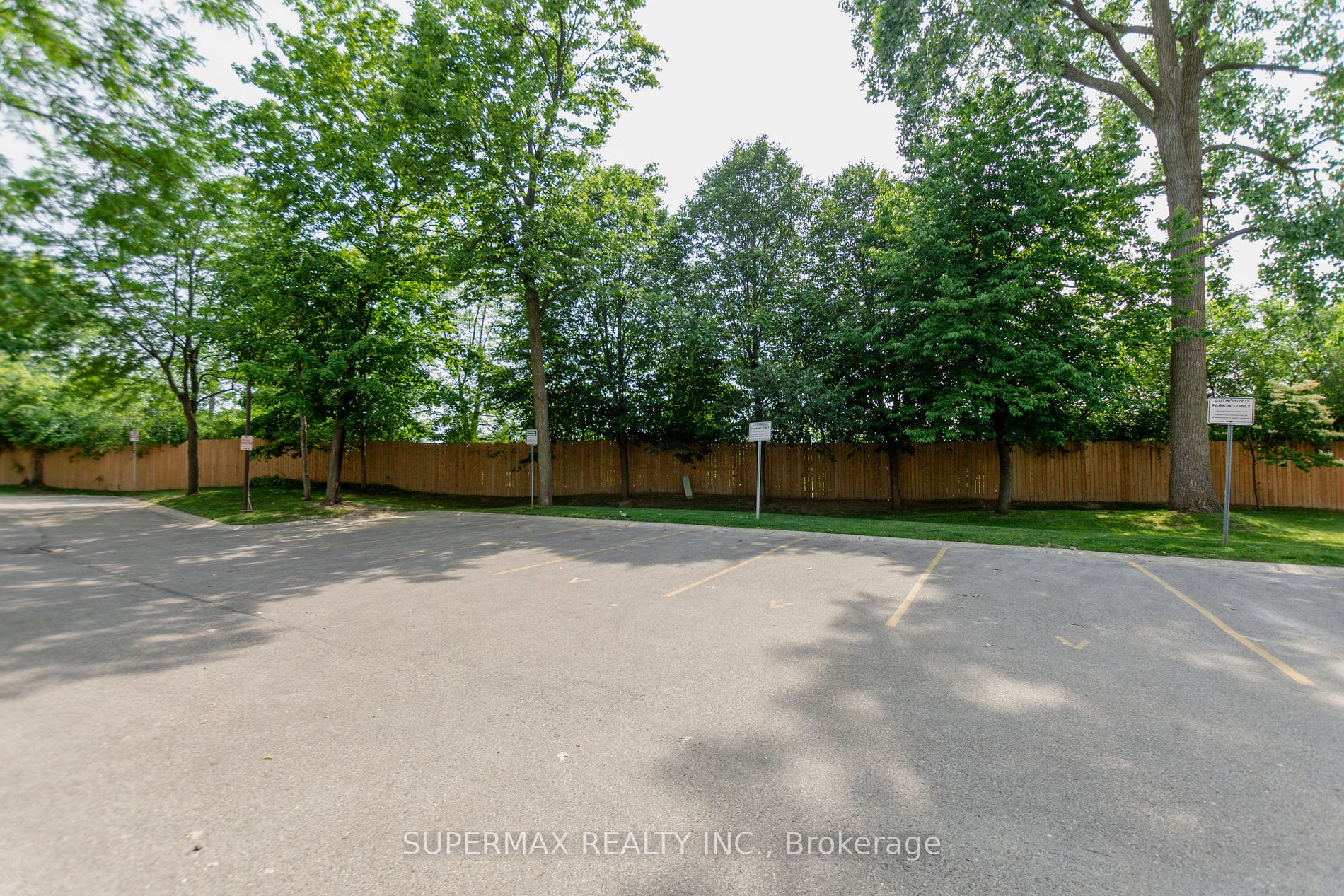 1990 Wavell Street, #5