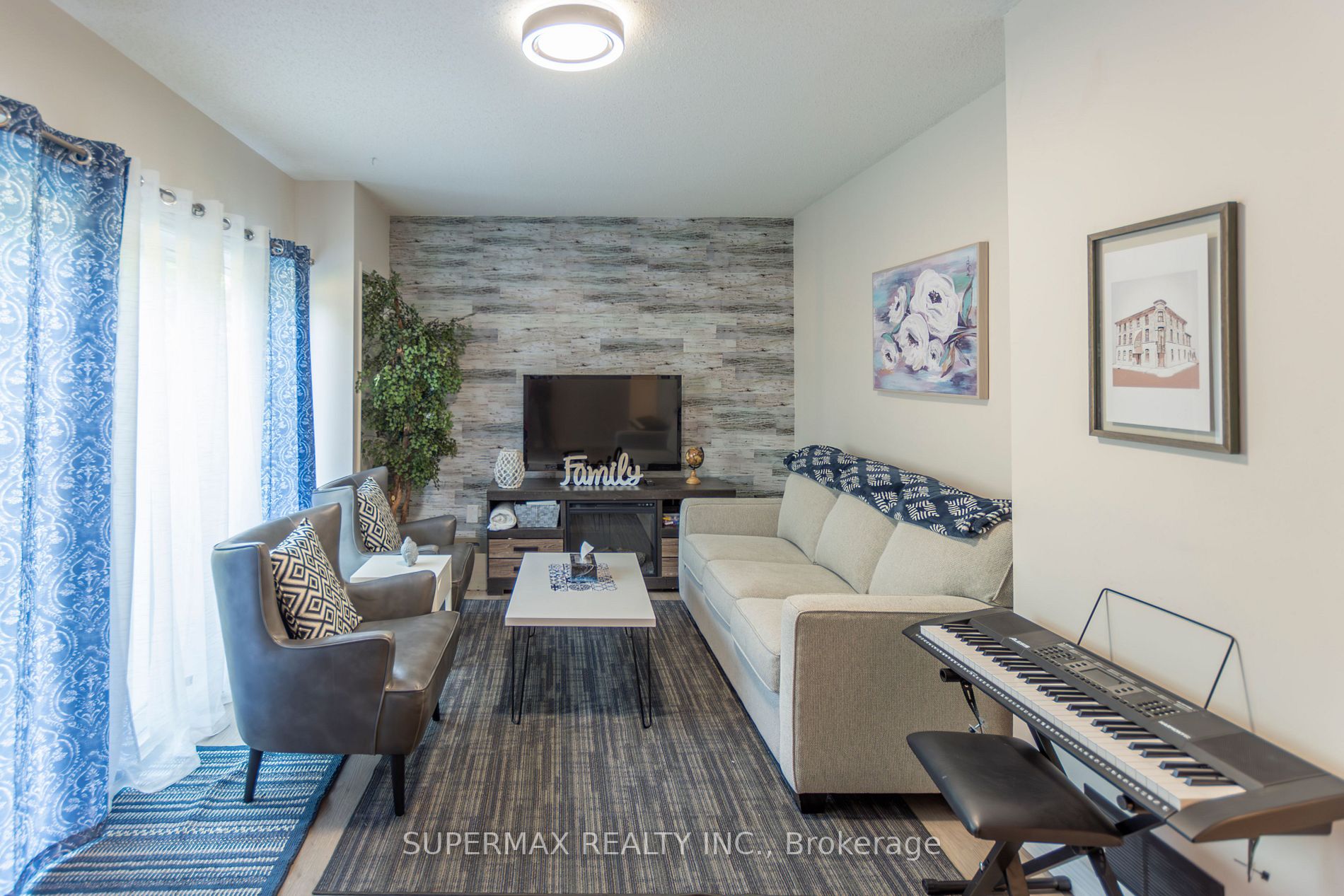 1990 Wavell Street, #5