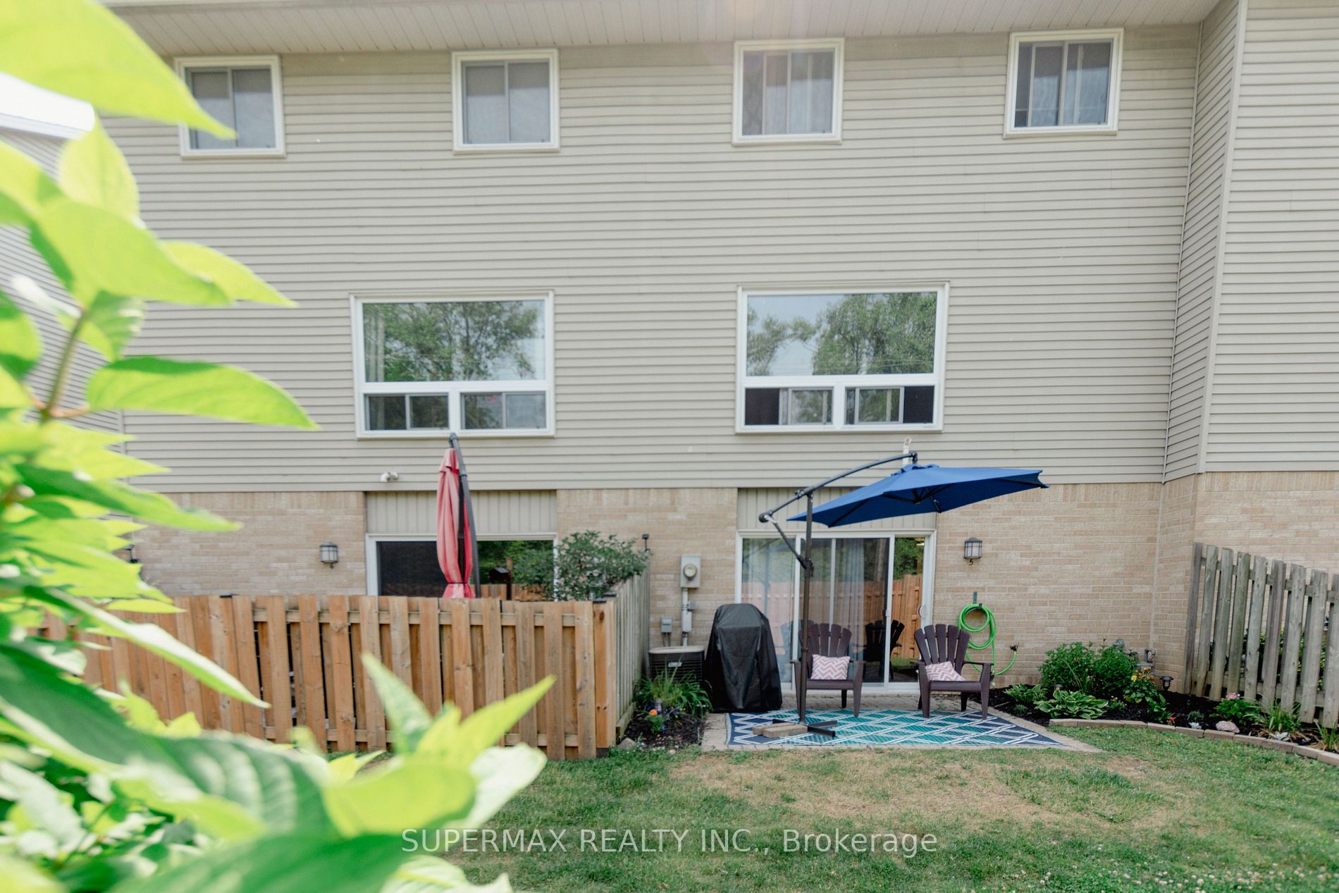 1990 Wavell Street, #5