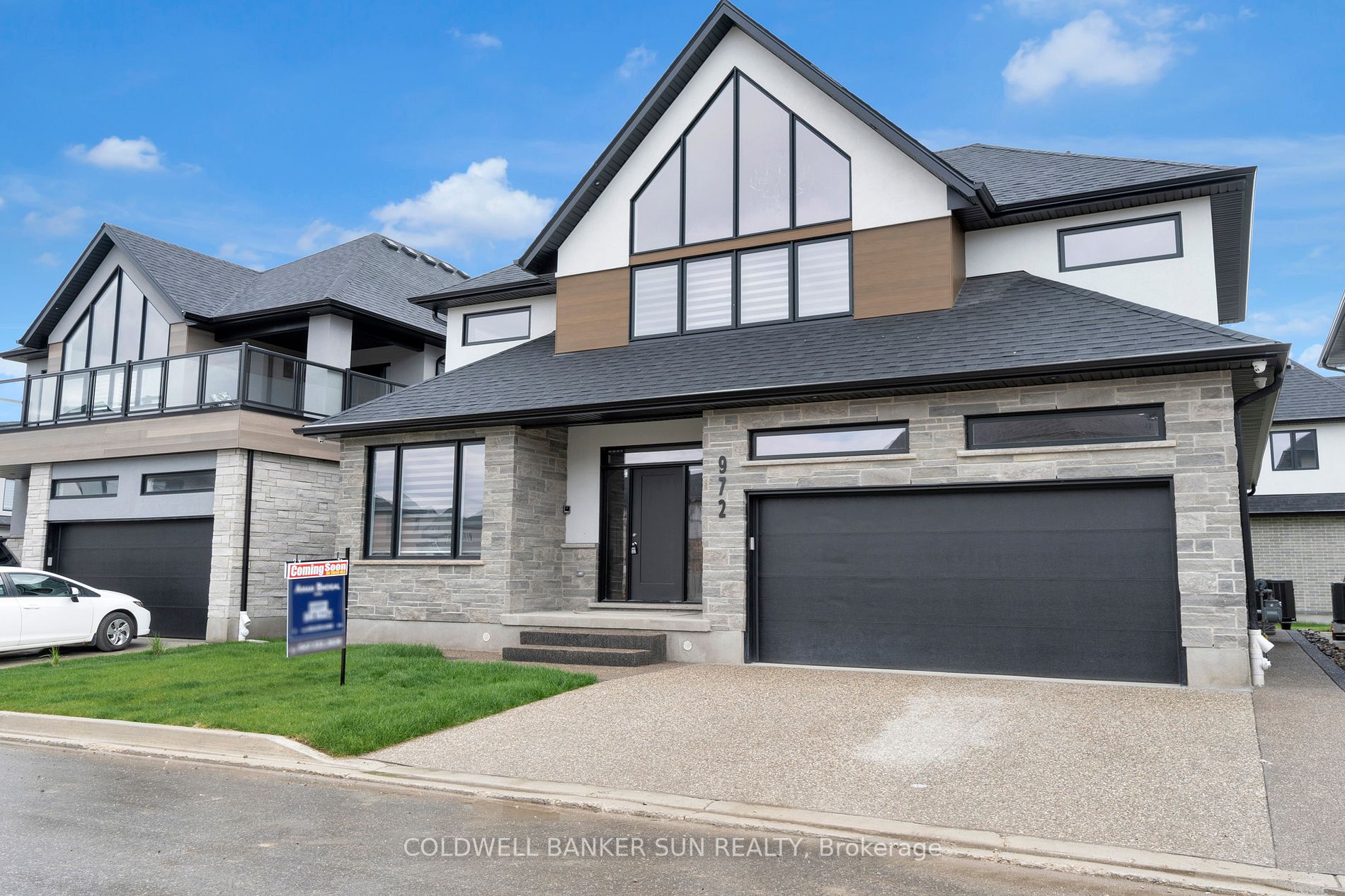 972 Stonecliffe Walk, #18