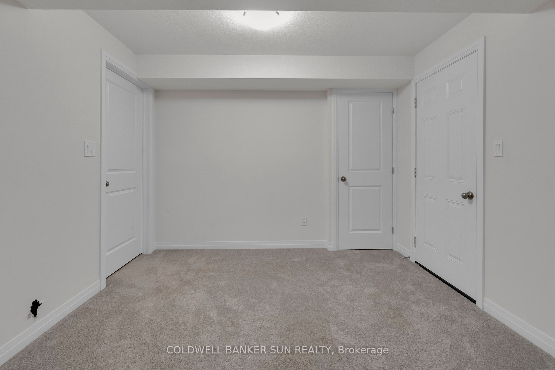 972 Stonecliffe Walk, #18
