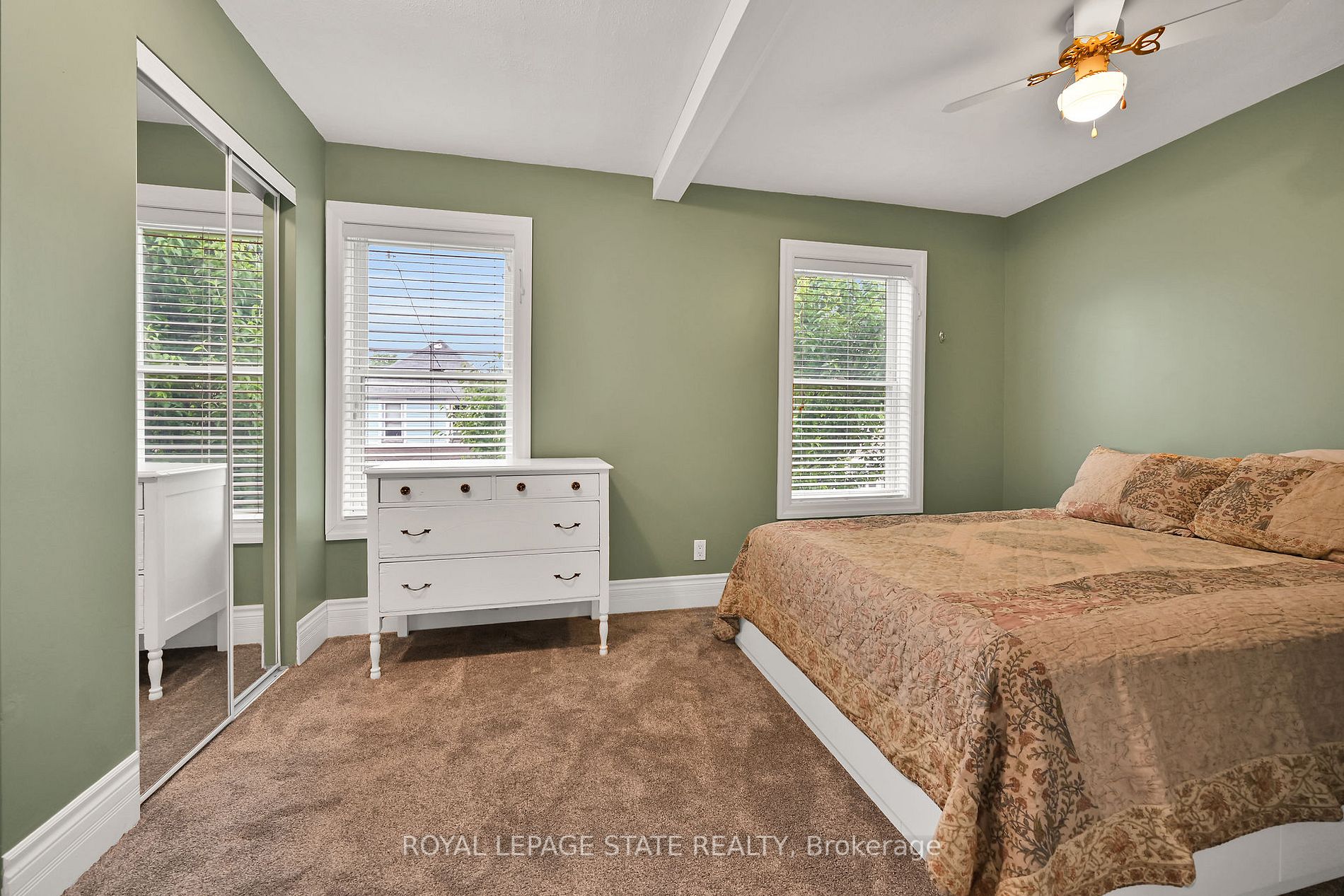 29 Picton Street W
