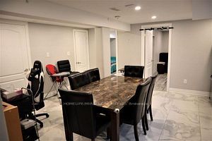 28 Holbrook Rd
