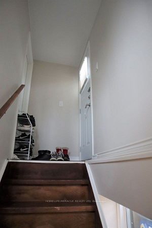 28 Holbrook Rd