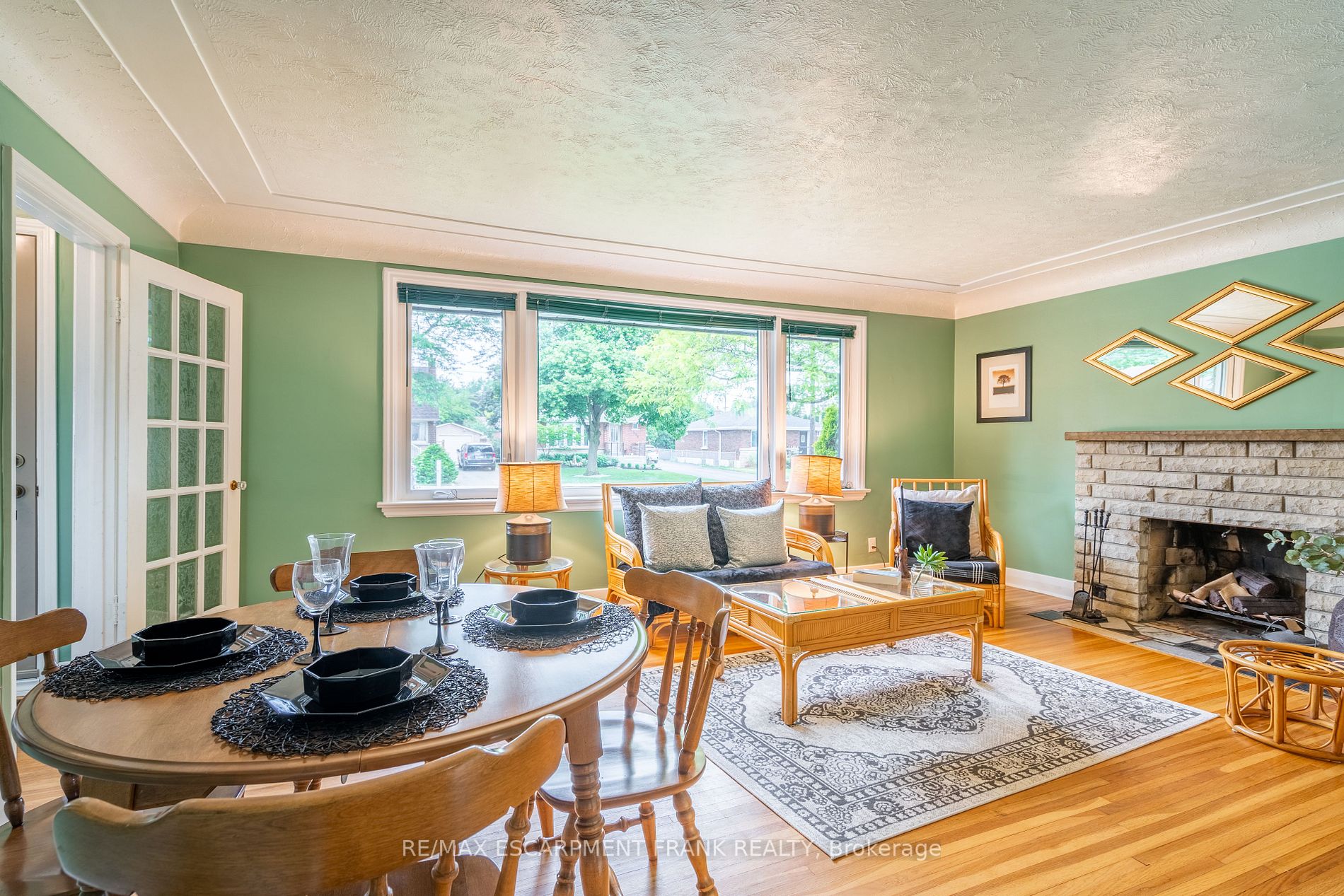 195 West 19th St