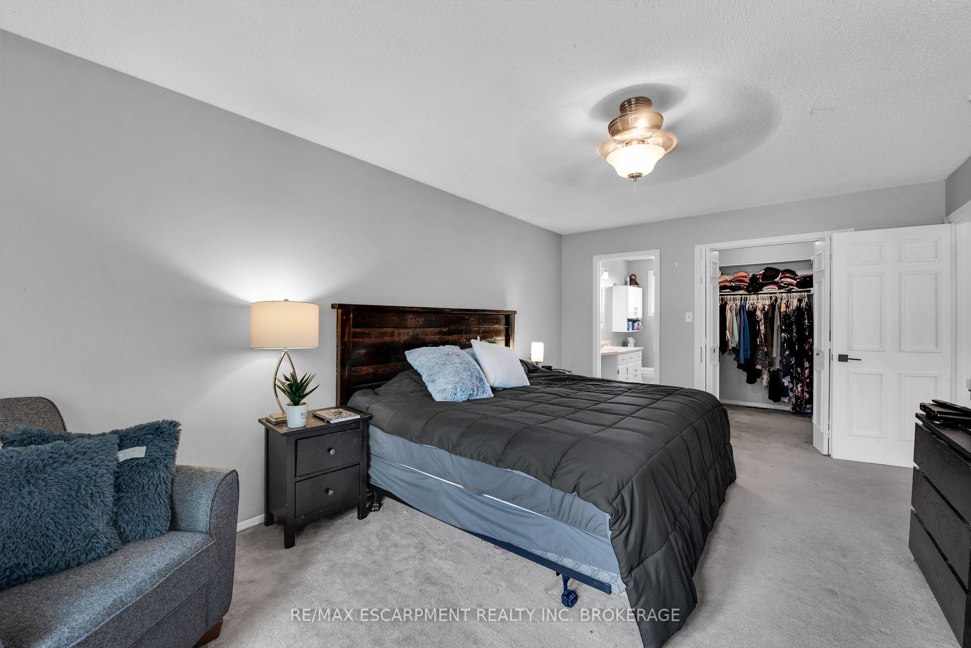 168 Albion Falls Blvd