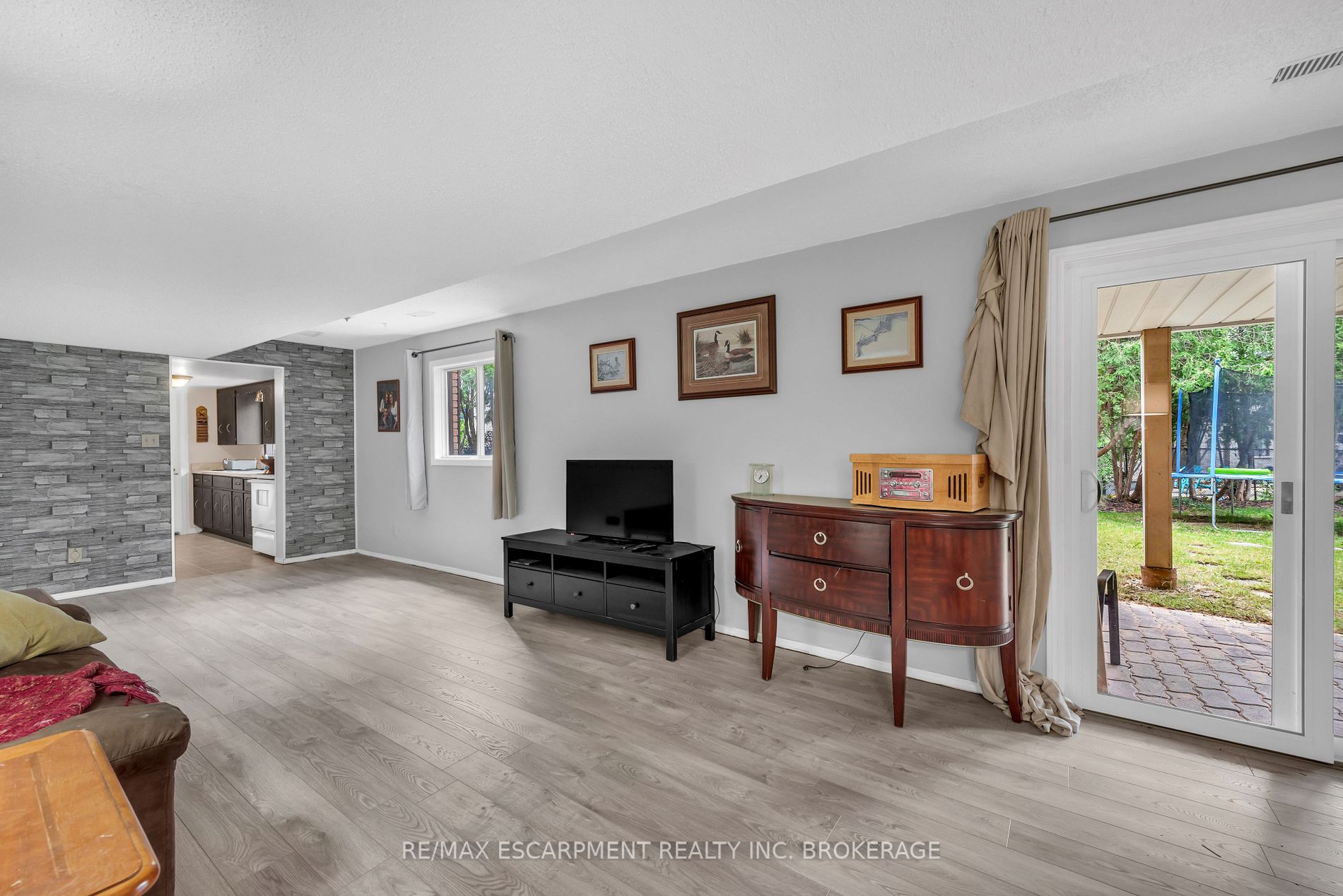 168 Albion Falls Blvd