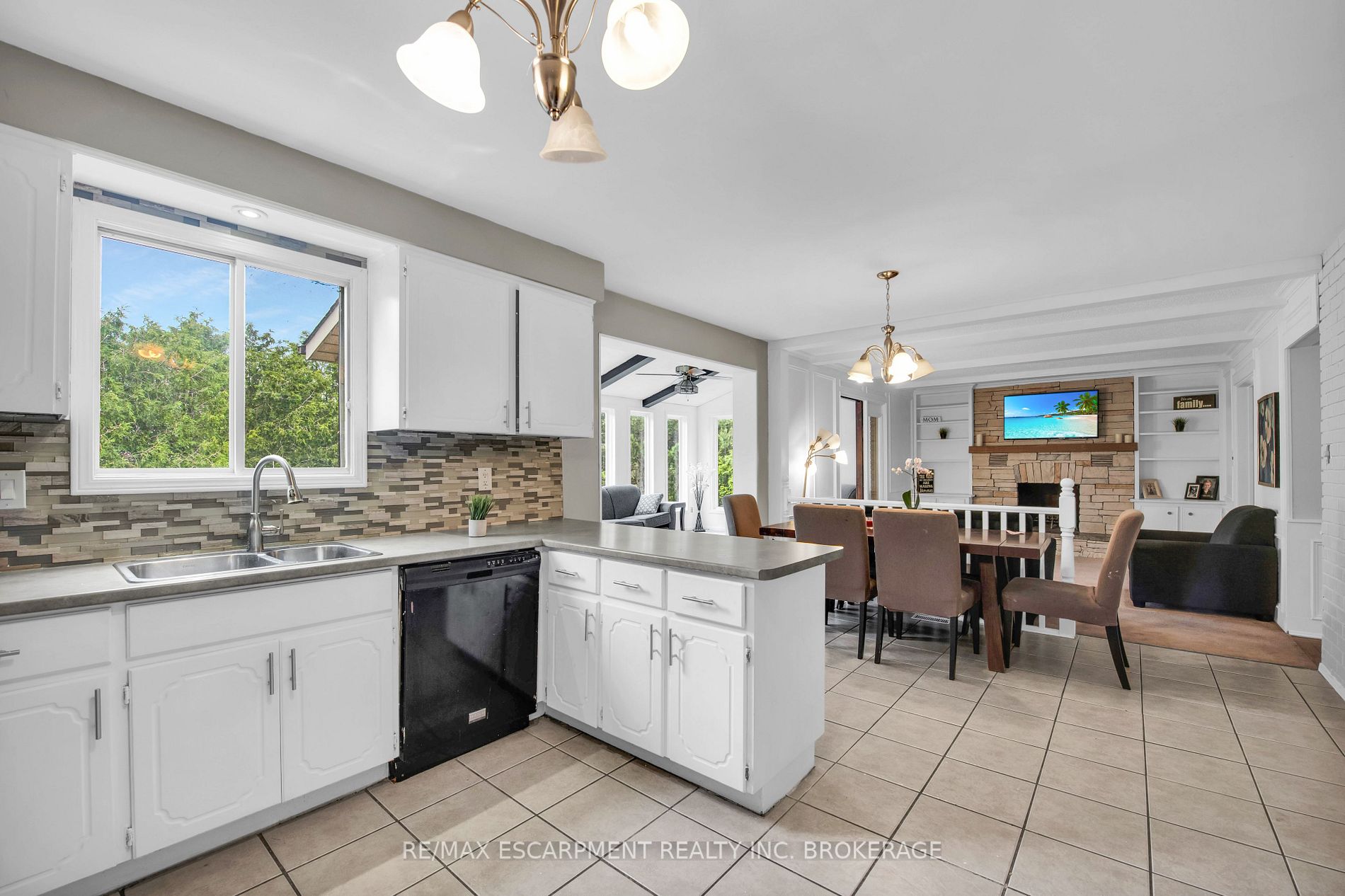 168 Albion Falls Blvd