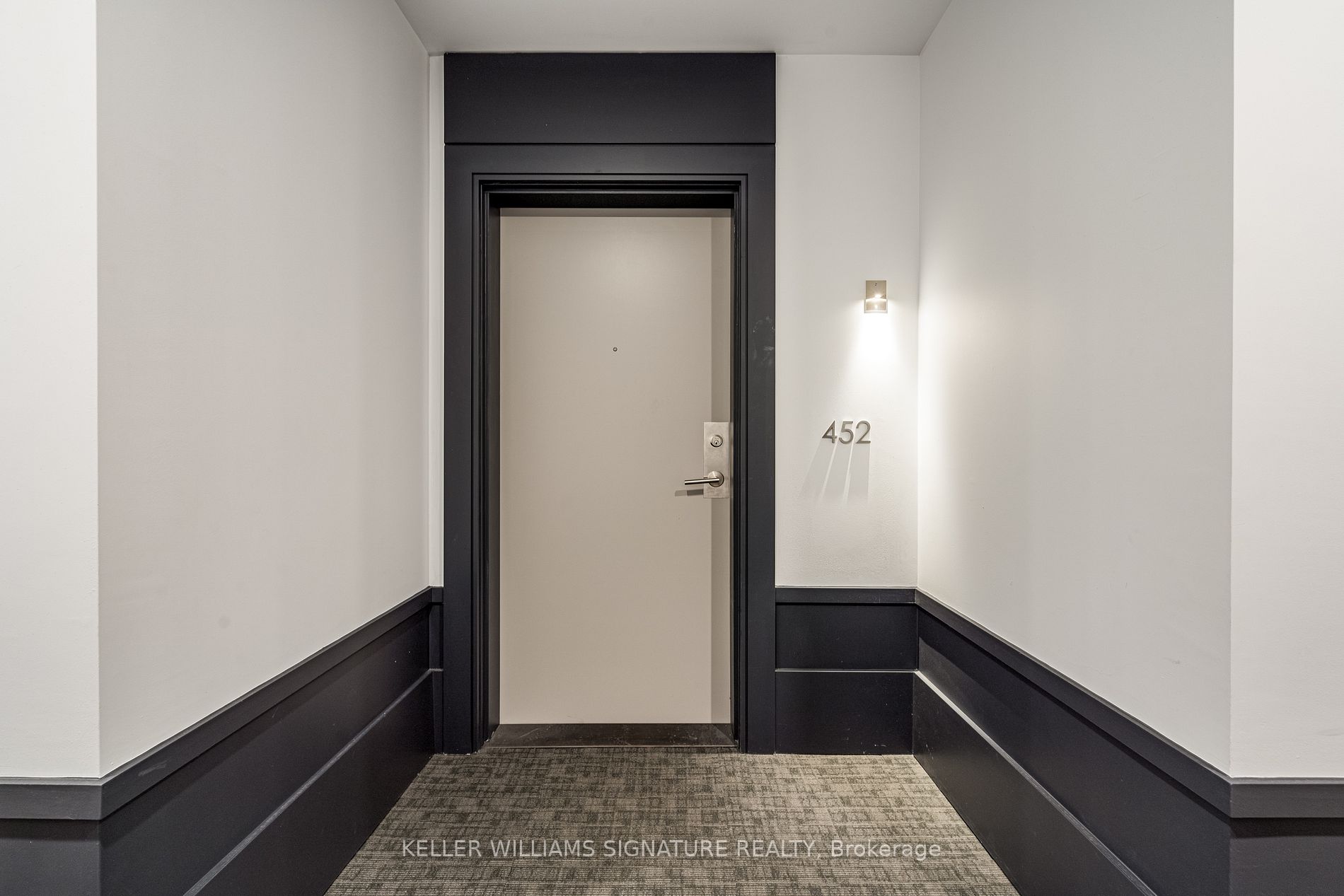 16 Concord Pl, #452