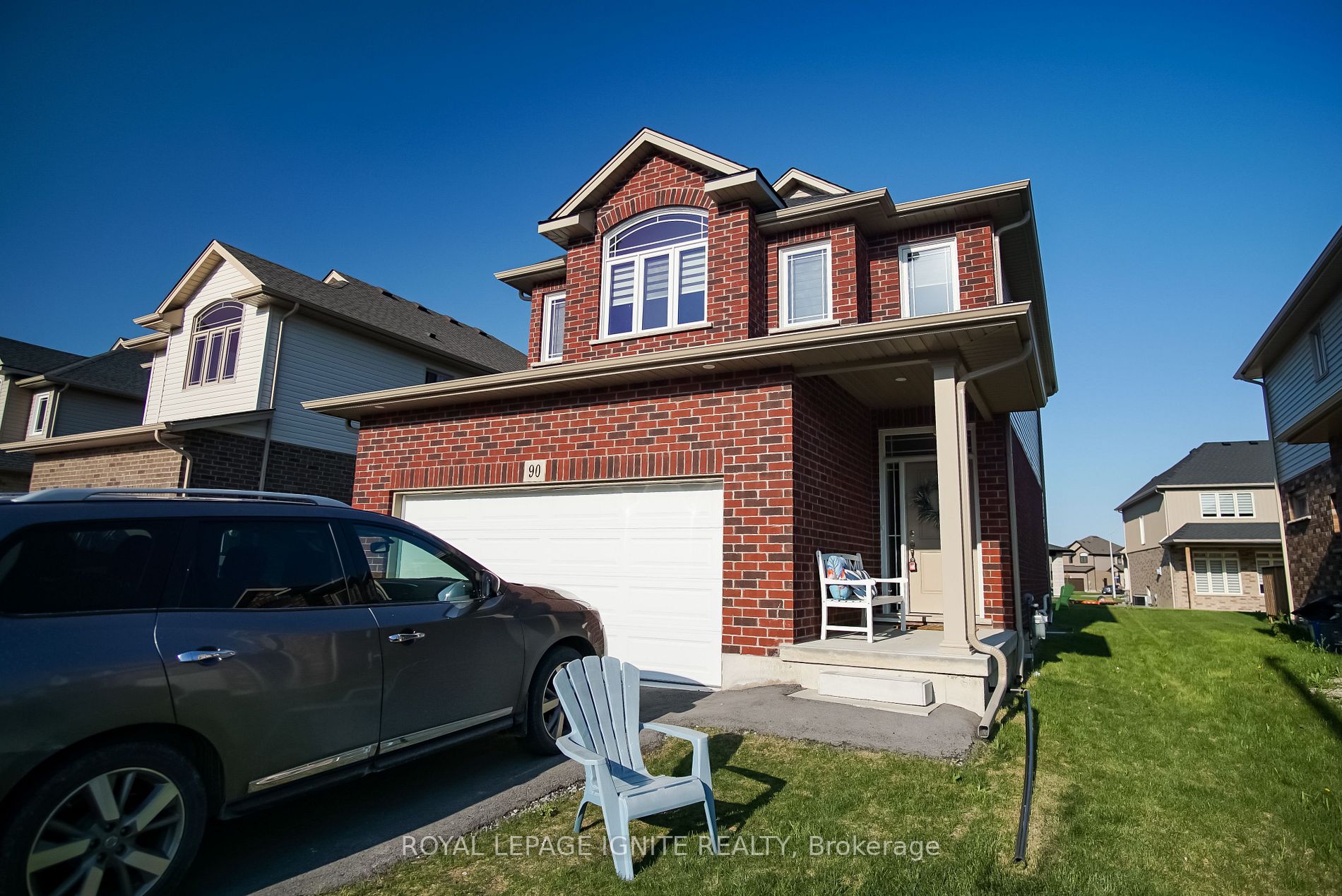 90 Homestead Way