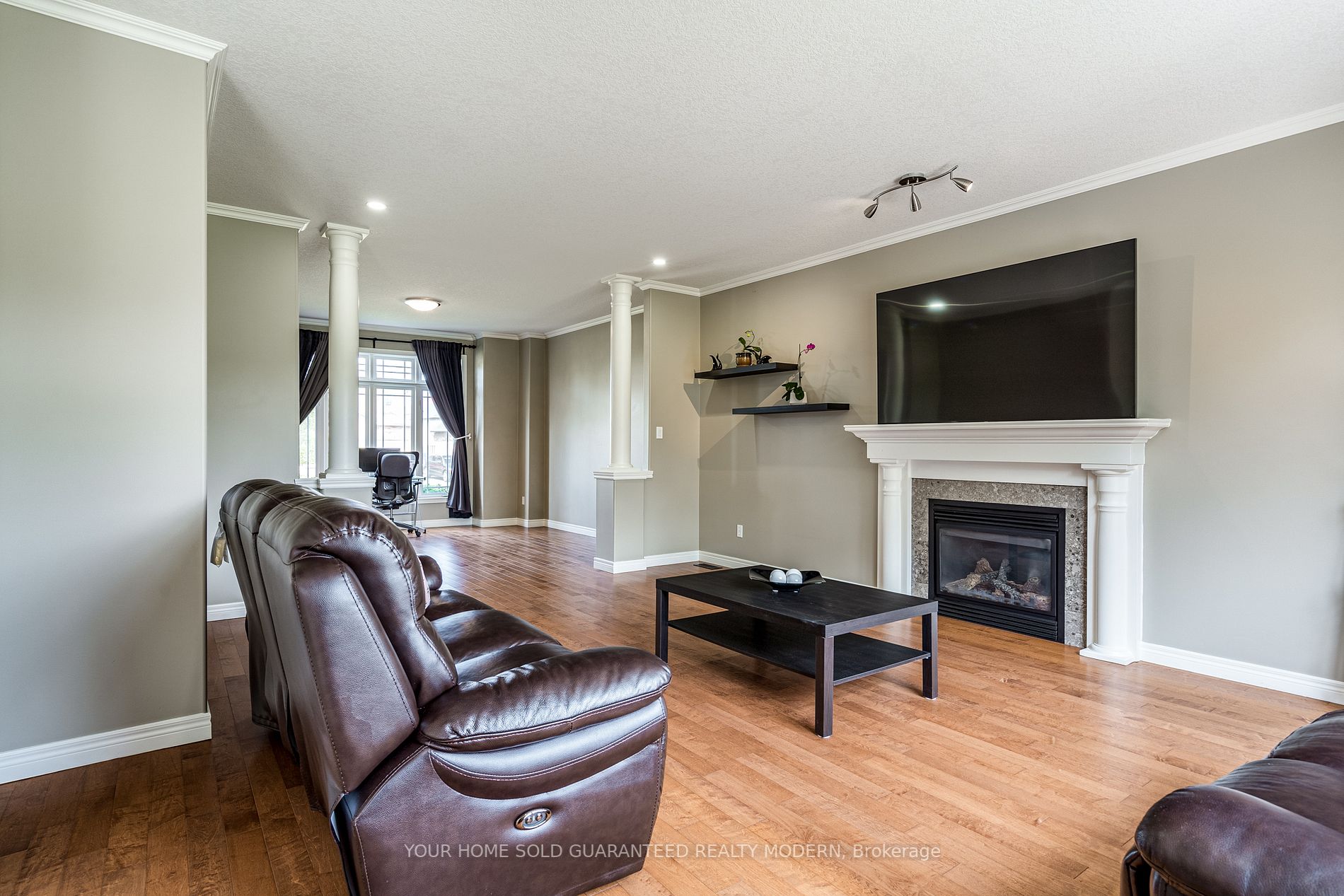 152 Central Ave