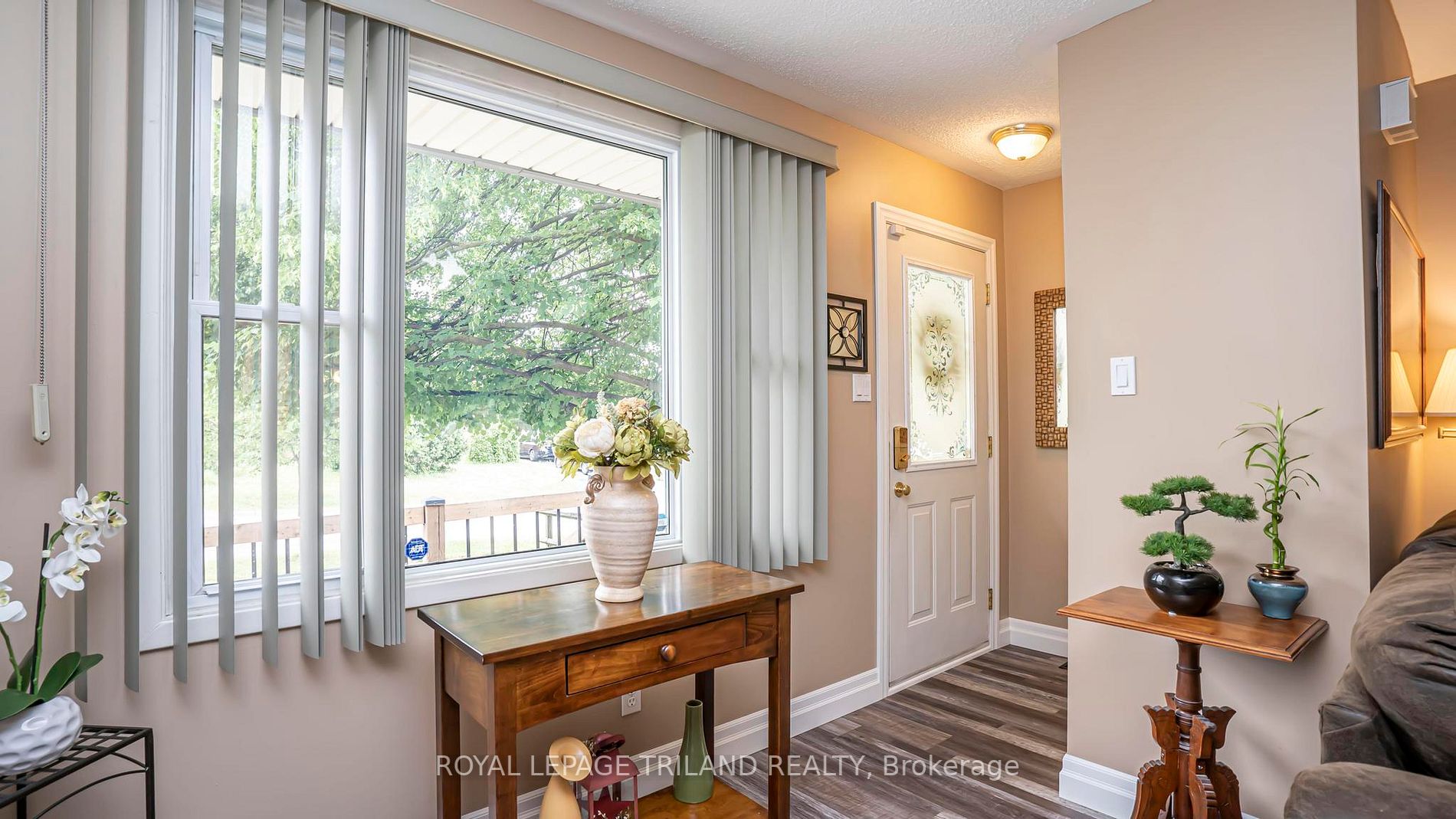 971 Eagle Crescent