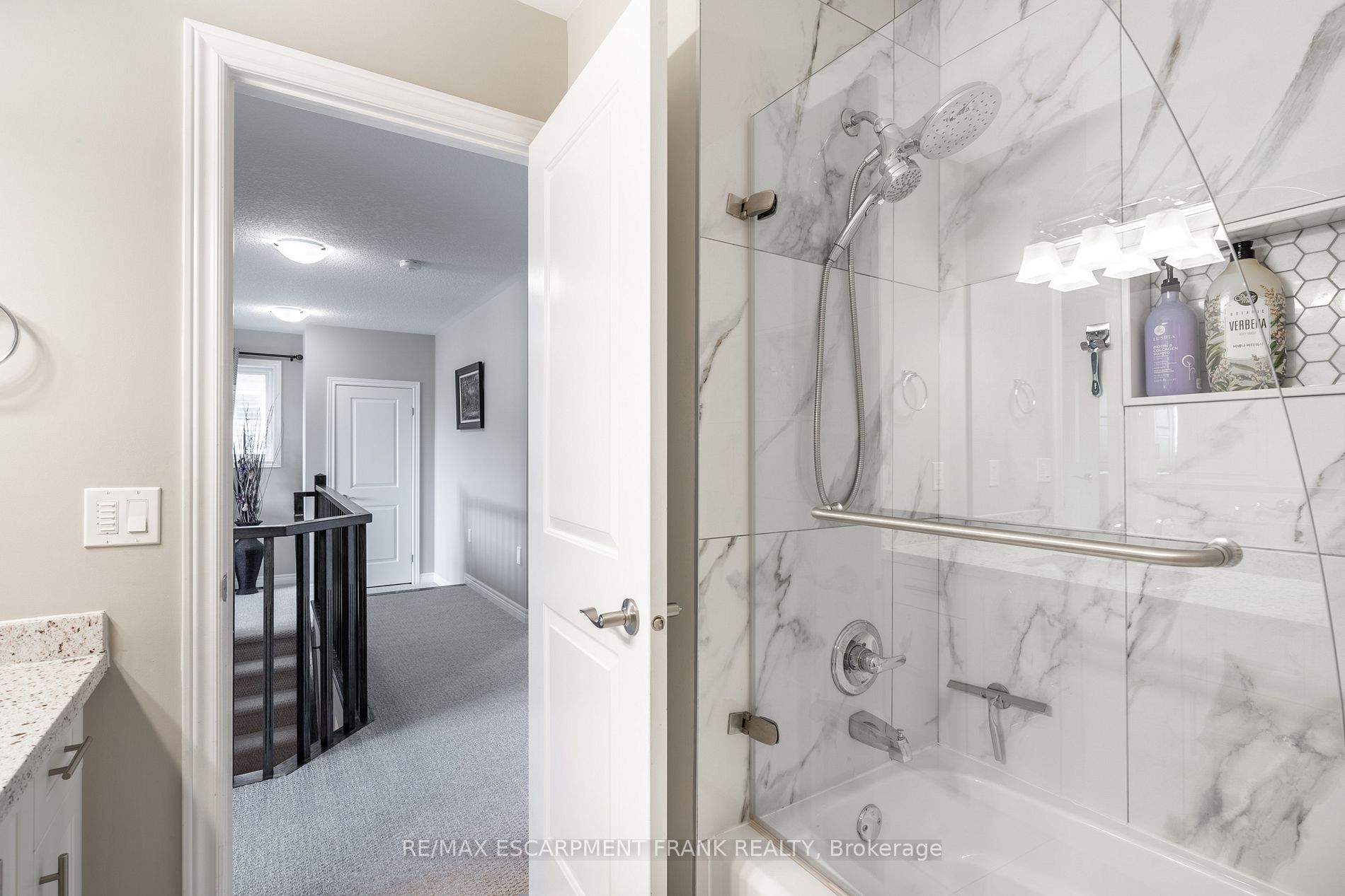 78 Rockledge Dr
