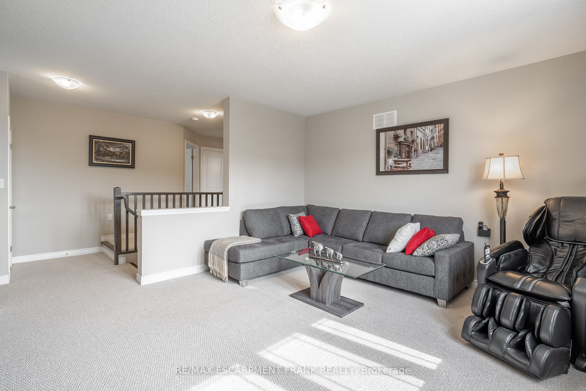 78 Rockledge Dr