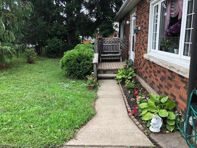 2632 Portage Road