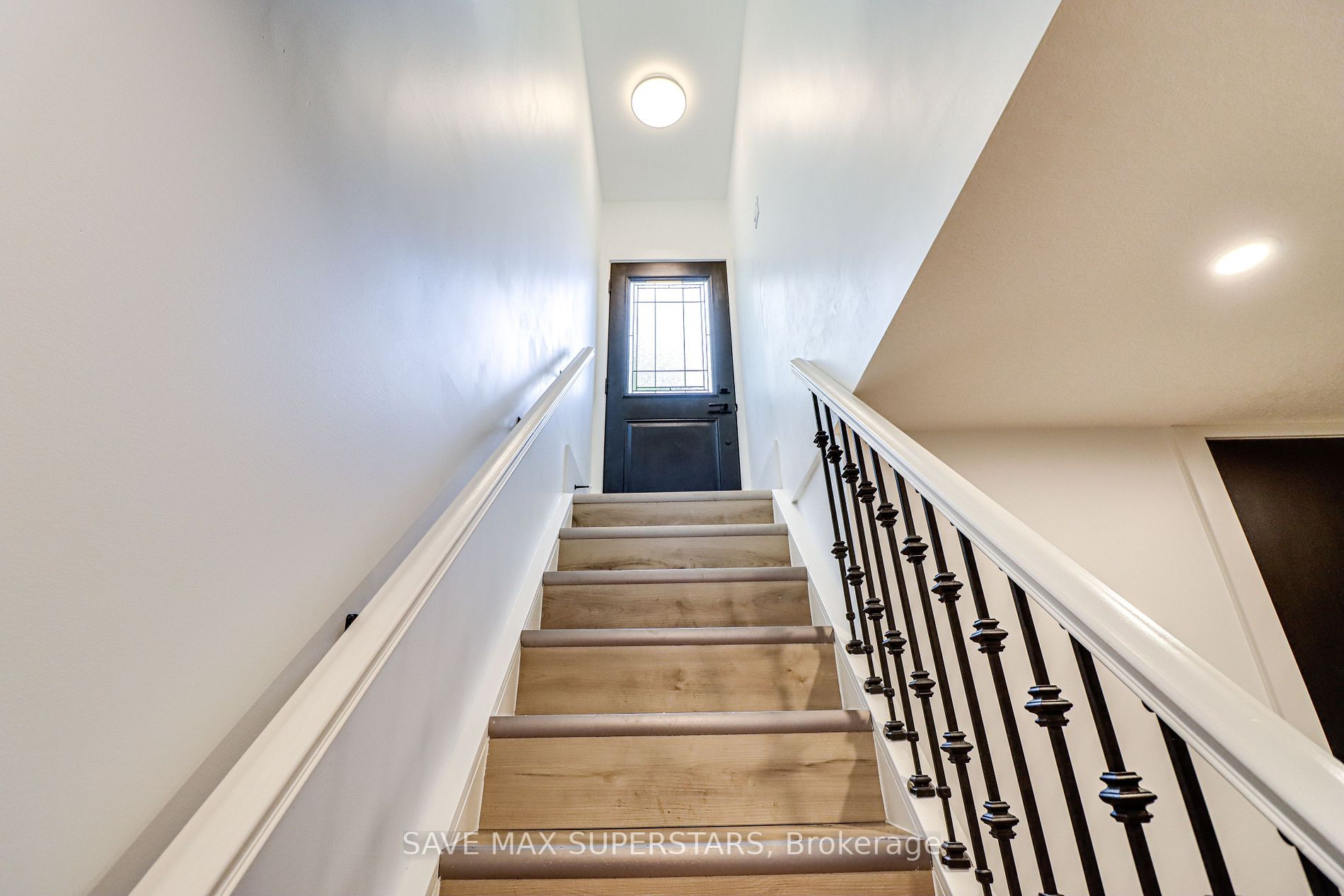 210 Melrose Avenue, #B
