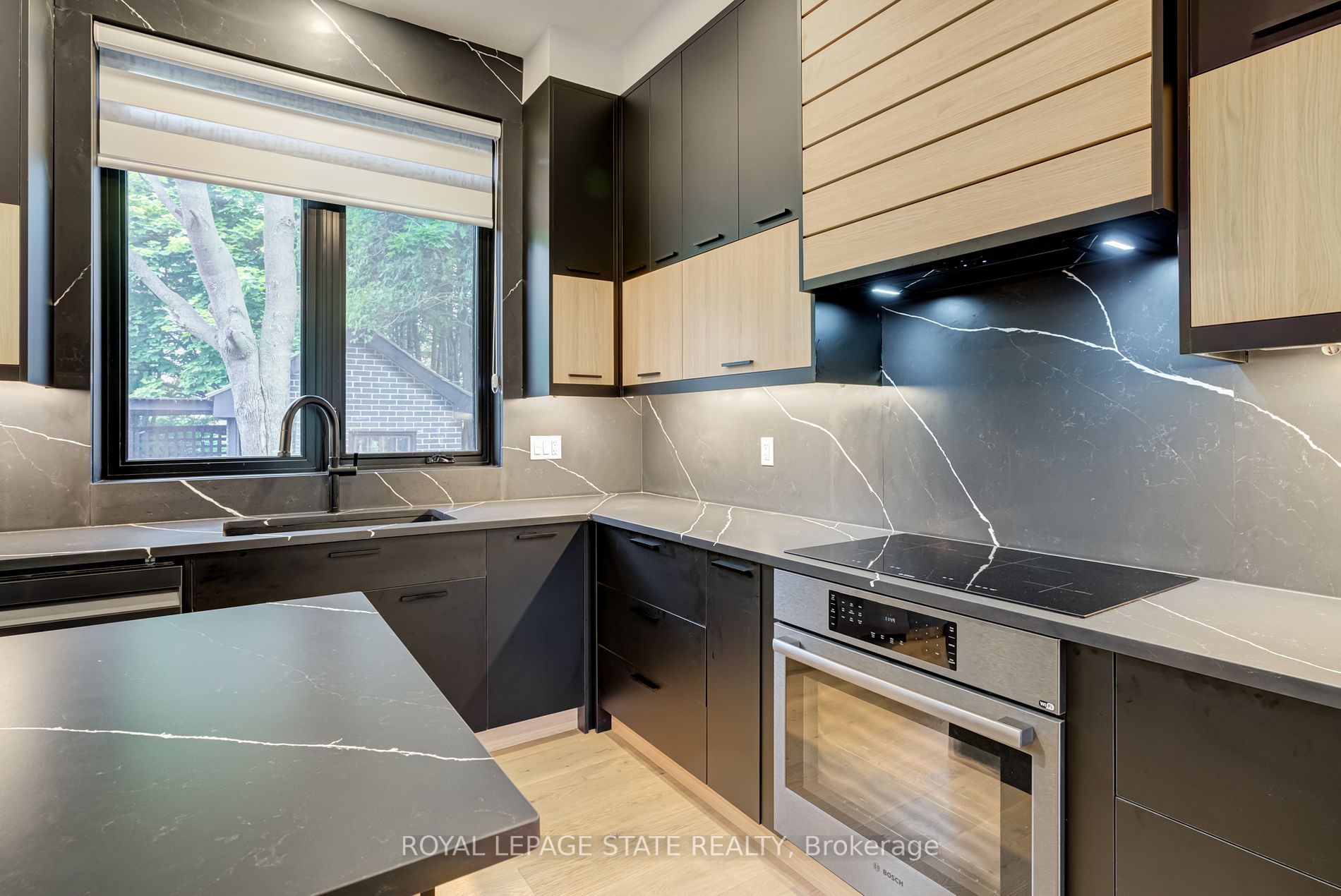 336 Fiddlers Green Rd