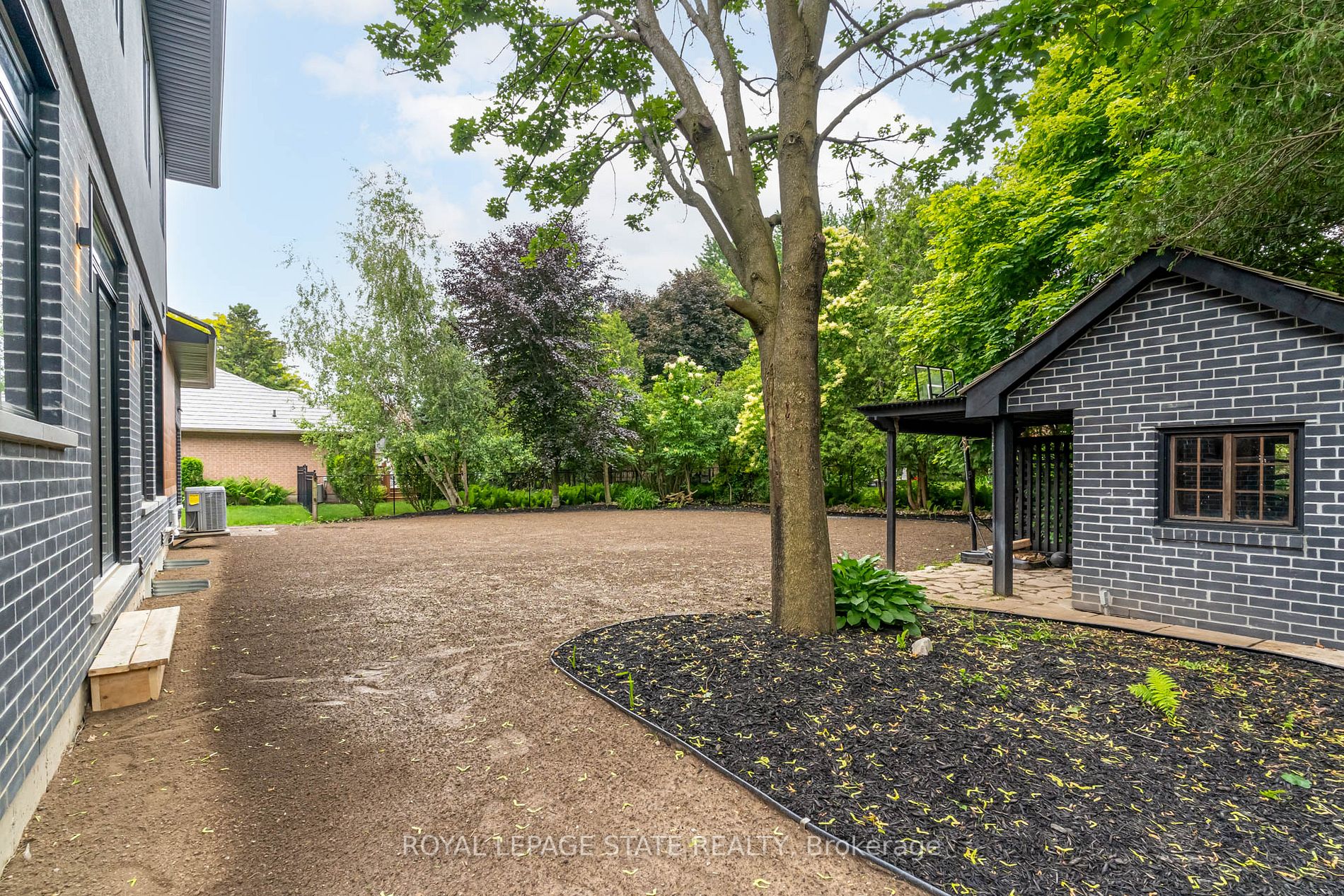 336 Fiddlers Green Rd