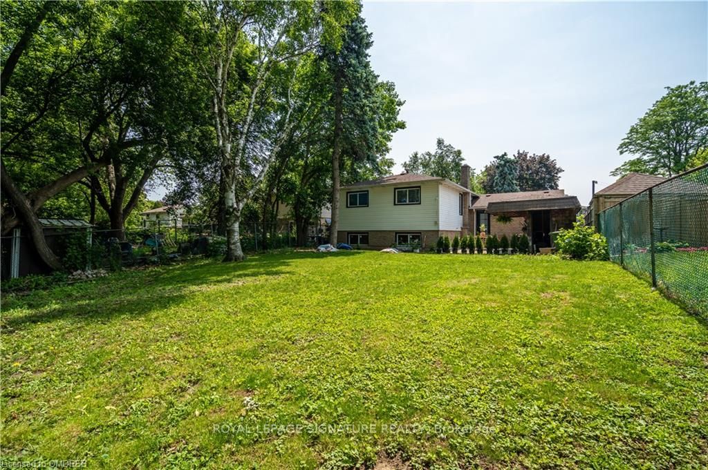 104 Darlington Dr