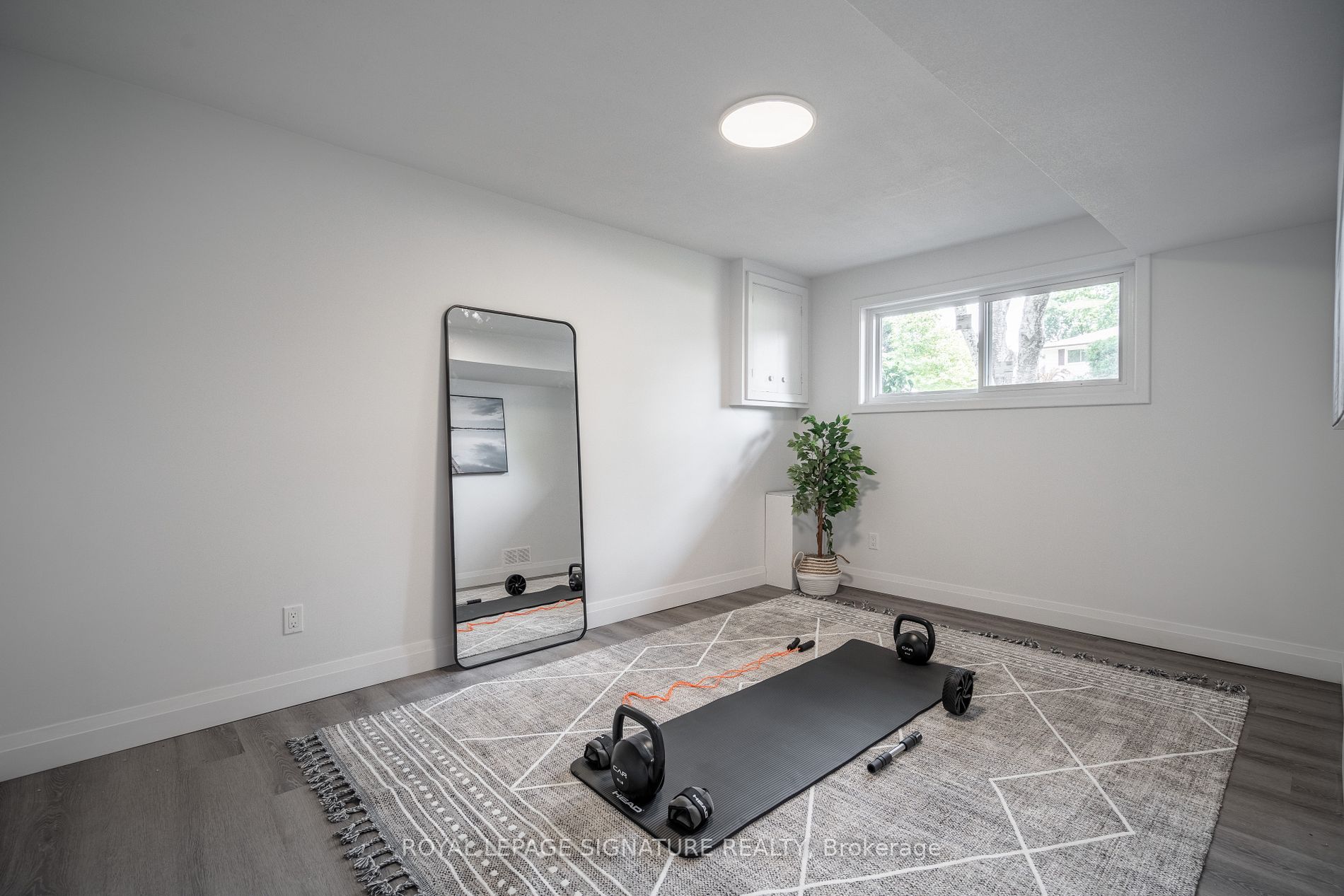 104 Darlington Dr