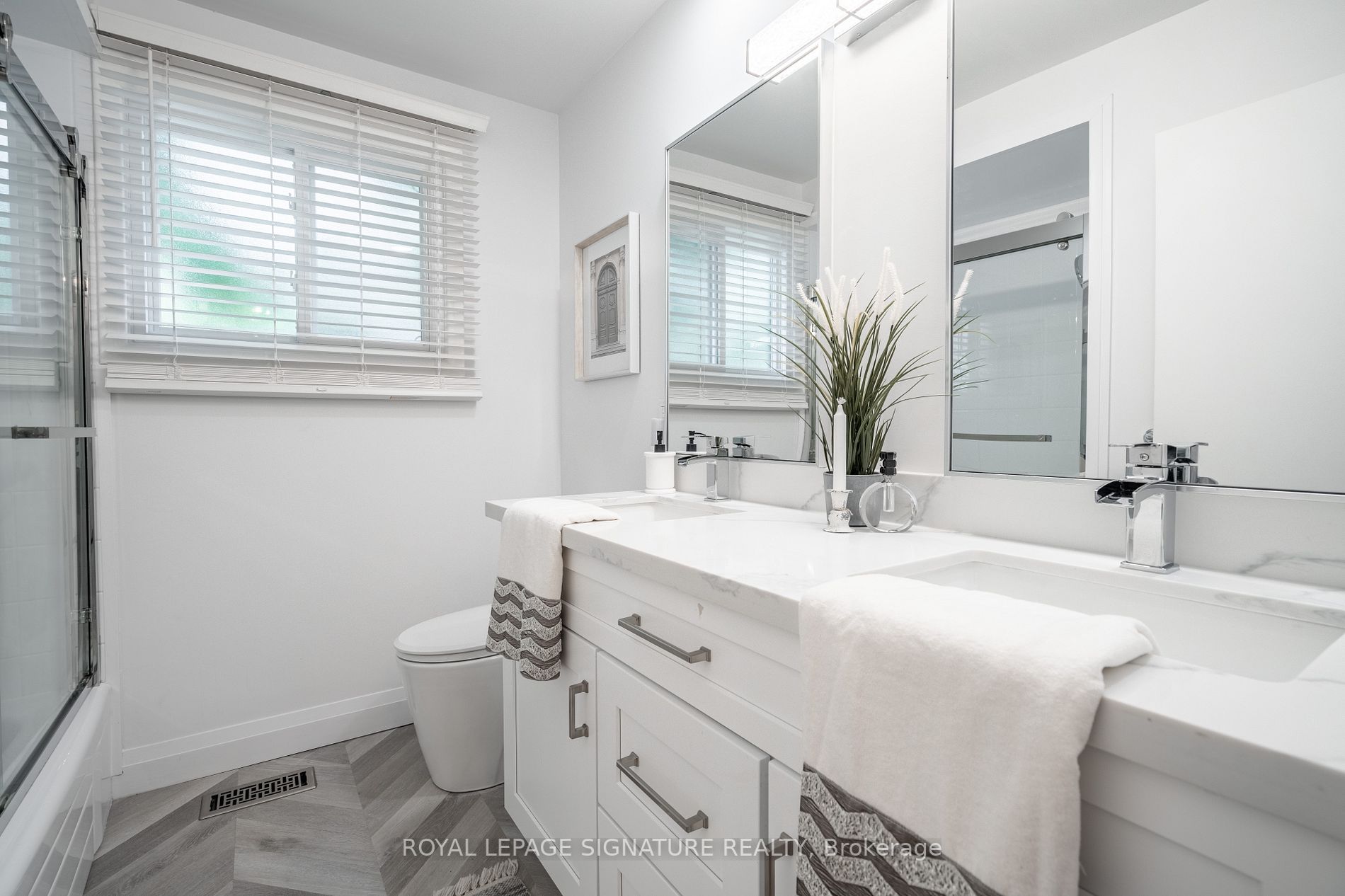 104 Darlington Dr