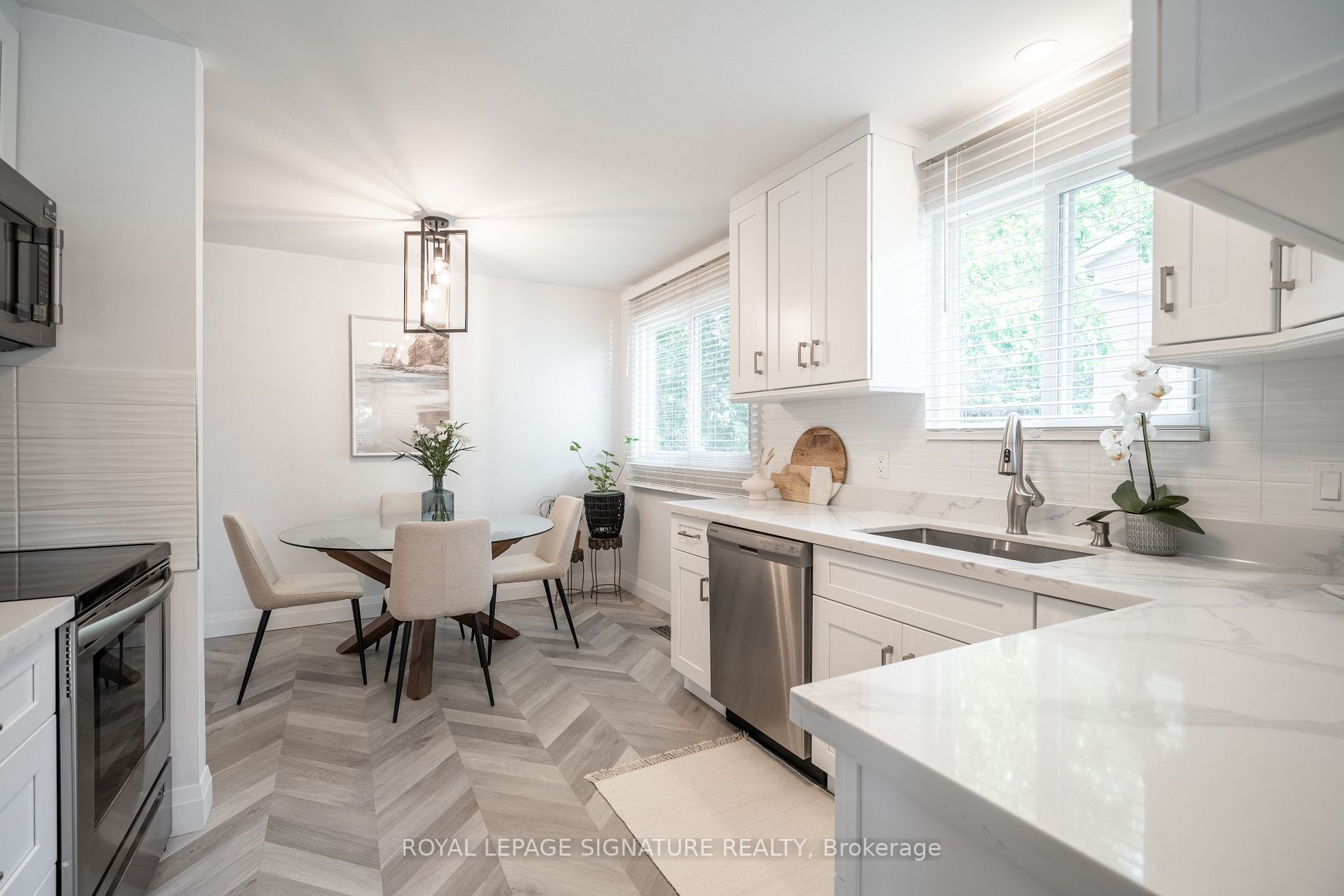 104 Darlington Dr